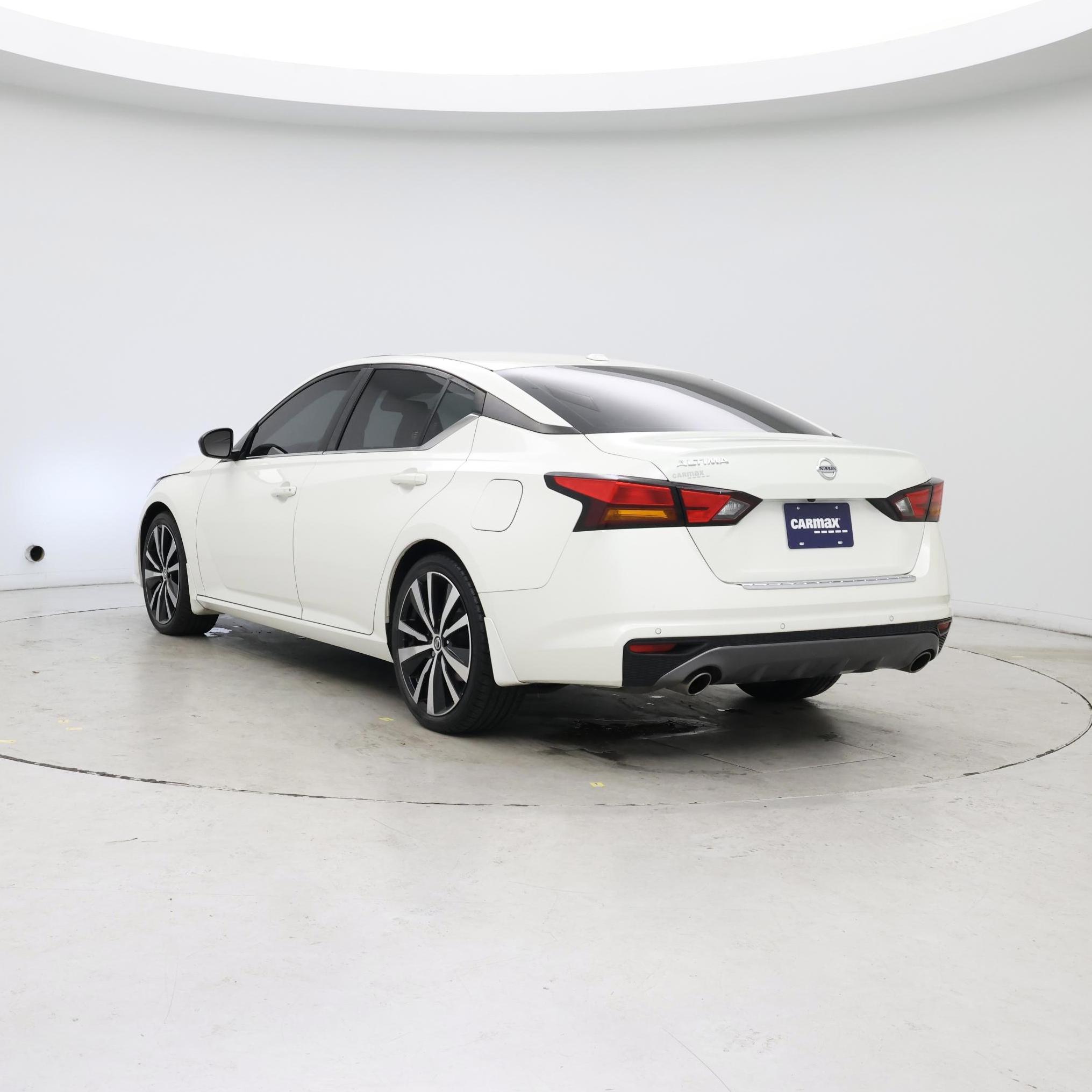 Thumbnail: 2020 Nissan Altima - 2