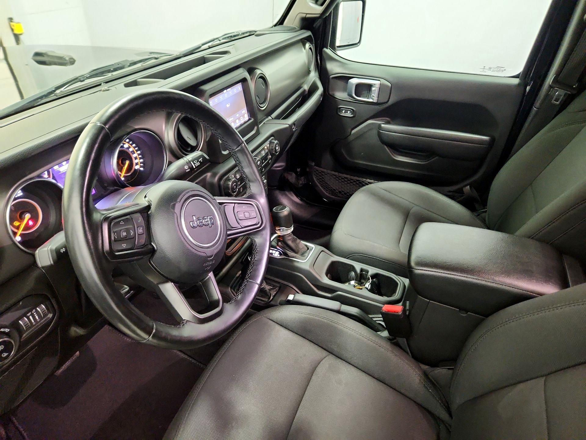 Thumbnail: 2022 Jeep Gladiator - 11