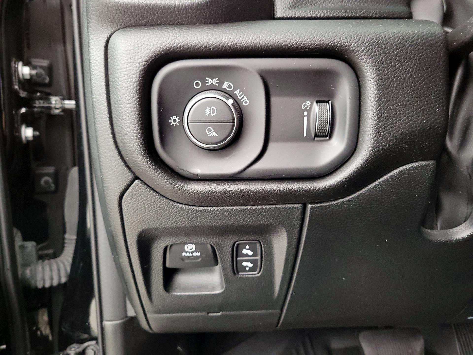 Thumbnail: 2023 RAM 1500 - 13