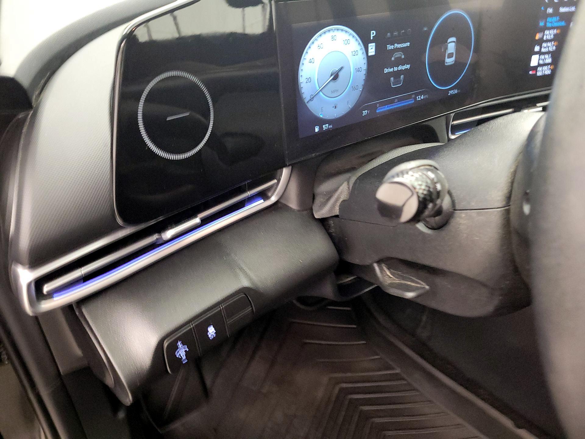 Thumbnail: 2024 Hyundai Elantra - 13