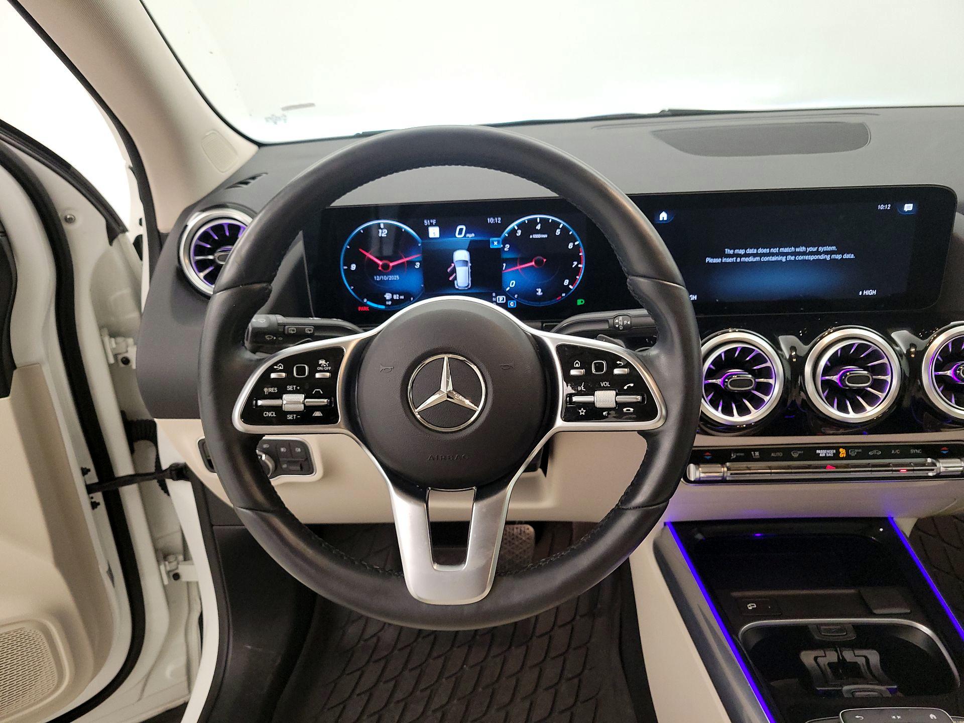 Thumbnail: 2022 Mercedes-Benz GLA - 10