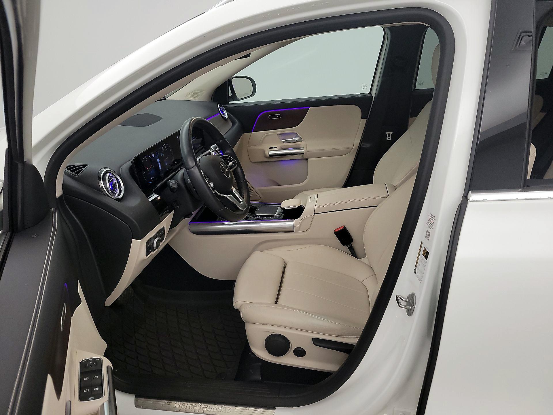 Thumbnail: 2022 Mercedes-Benz GLA - 11