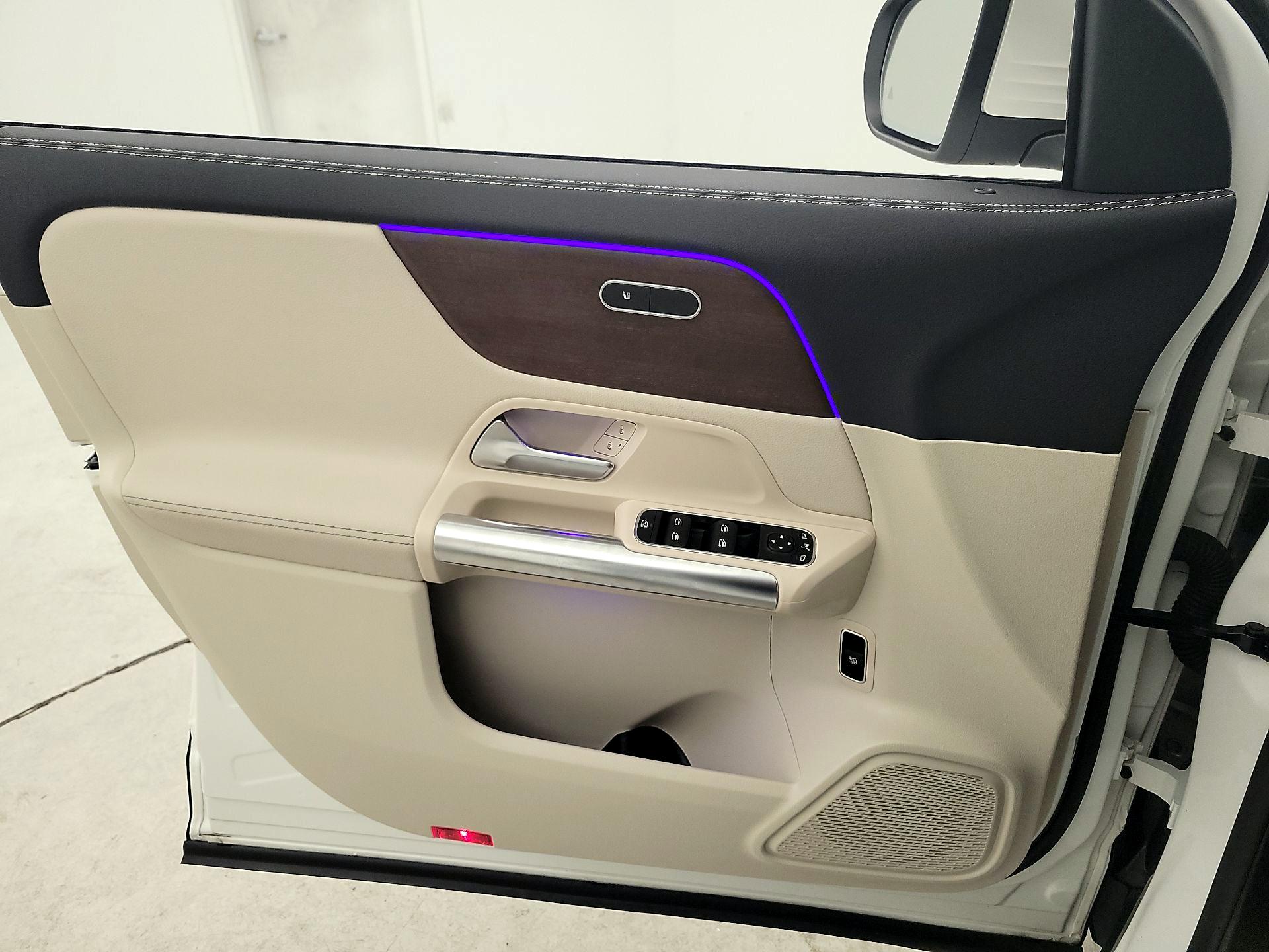 Thumbnail: 2022 Mercedes-Benz GLA - 12