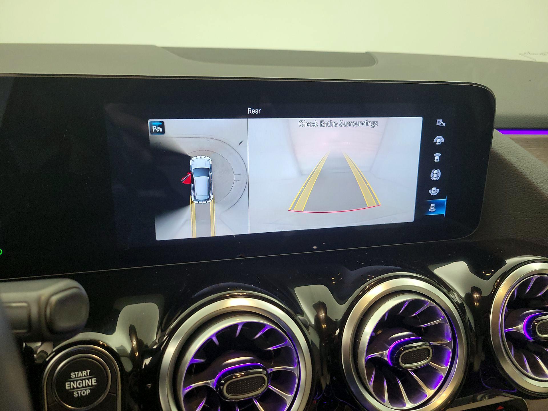 Thumbnail: 2022 Mercedes-Benz GLA - 14