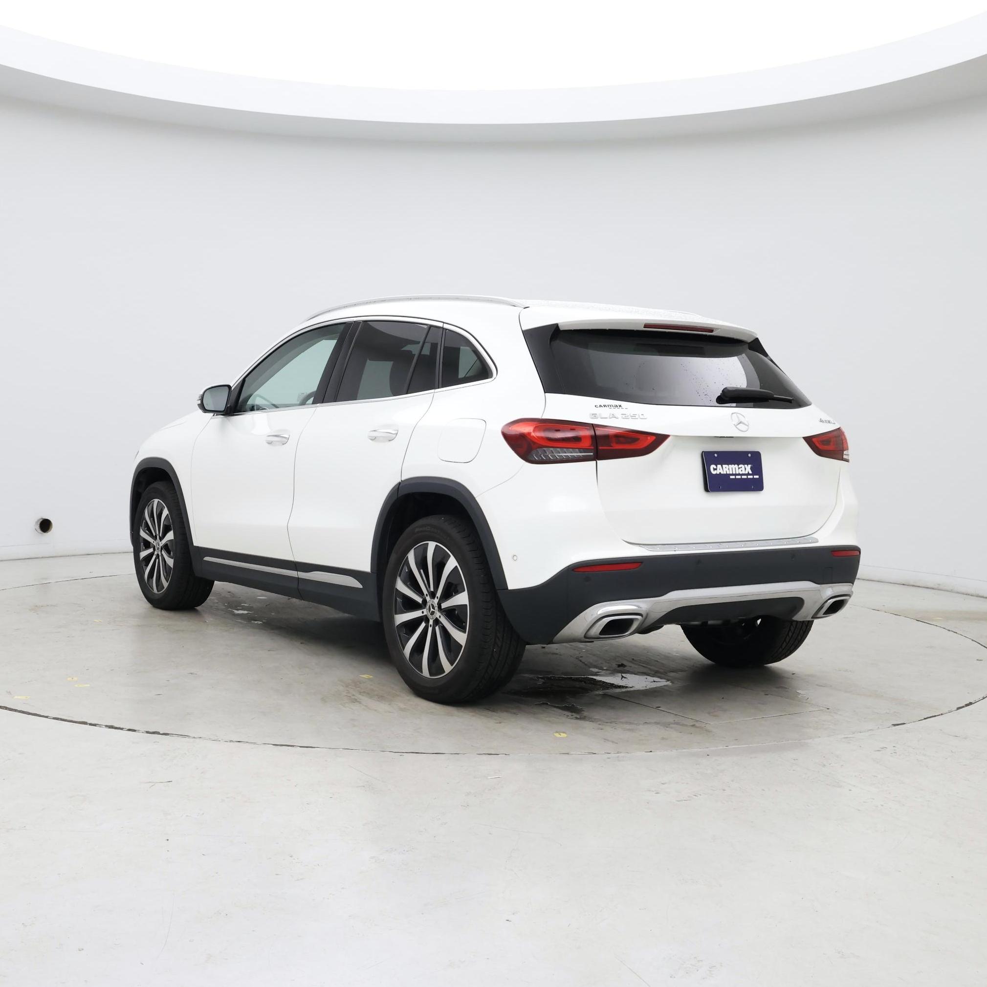 Thumbnail: 2022 Mercedes-Benz GLA - 2