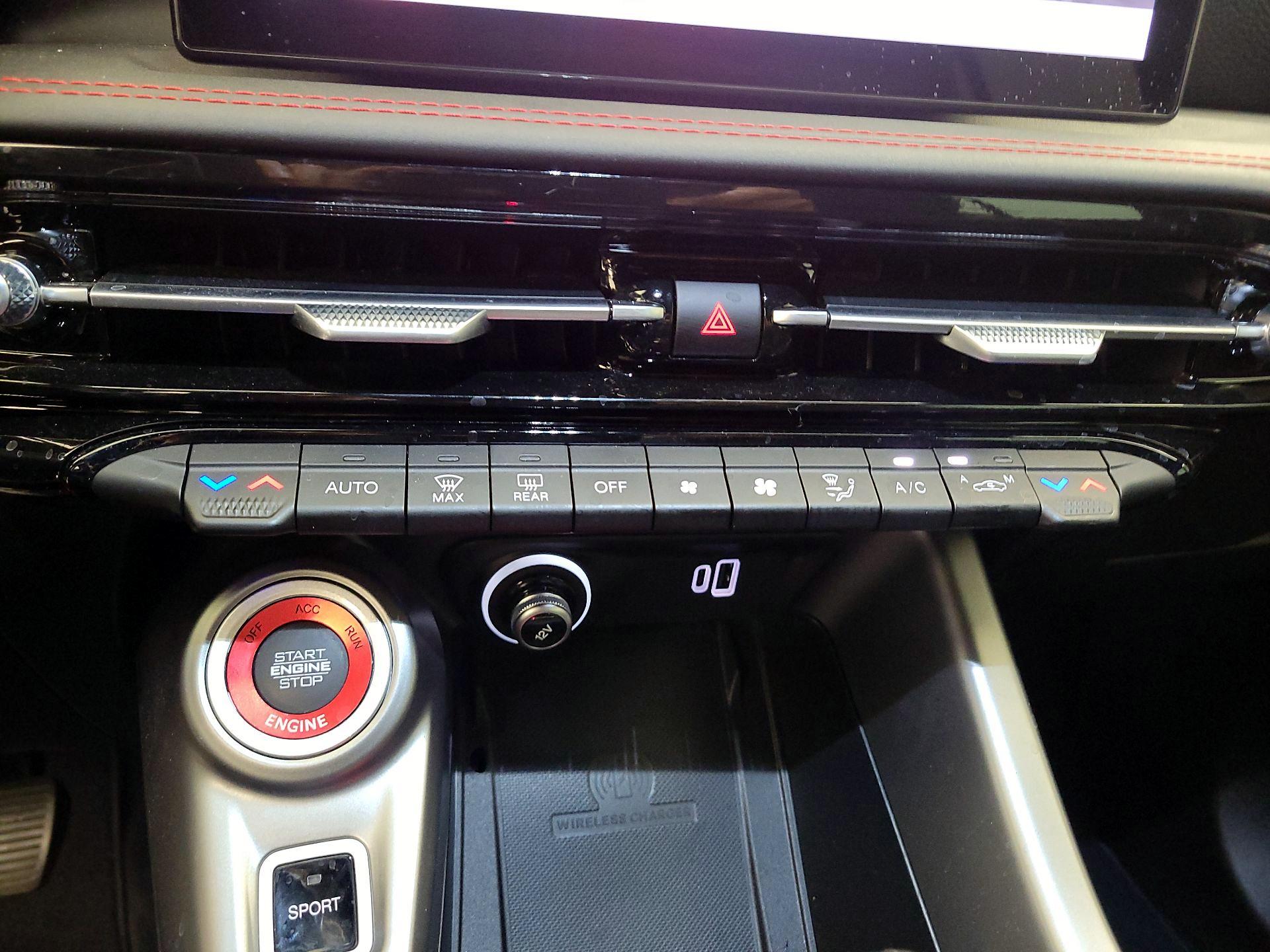 Thumbnail: 2024 Dodge Hornet - 16