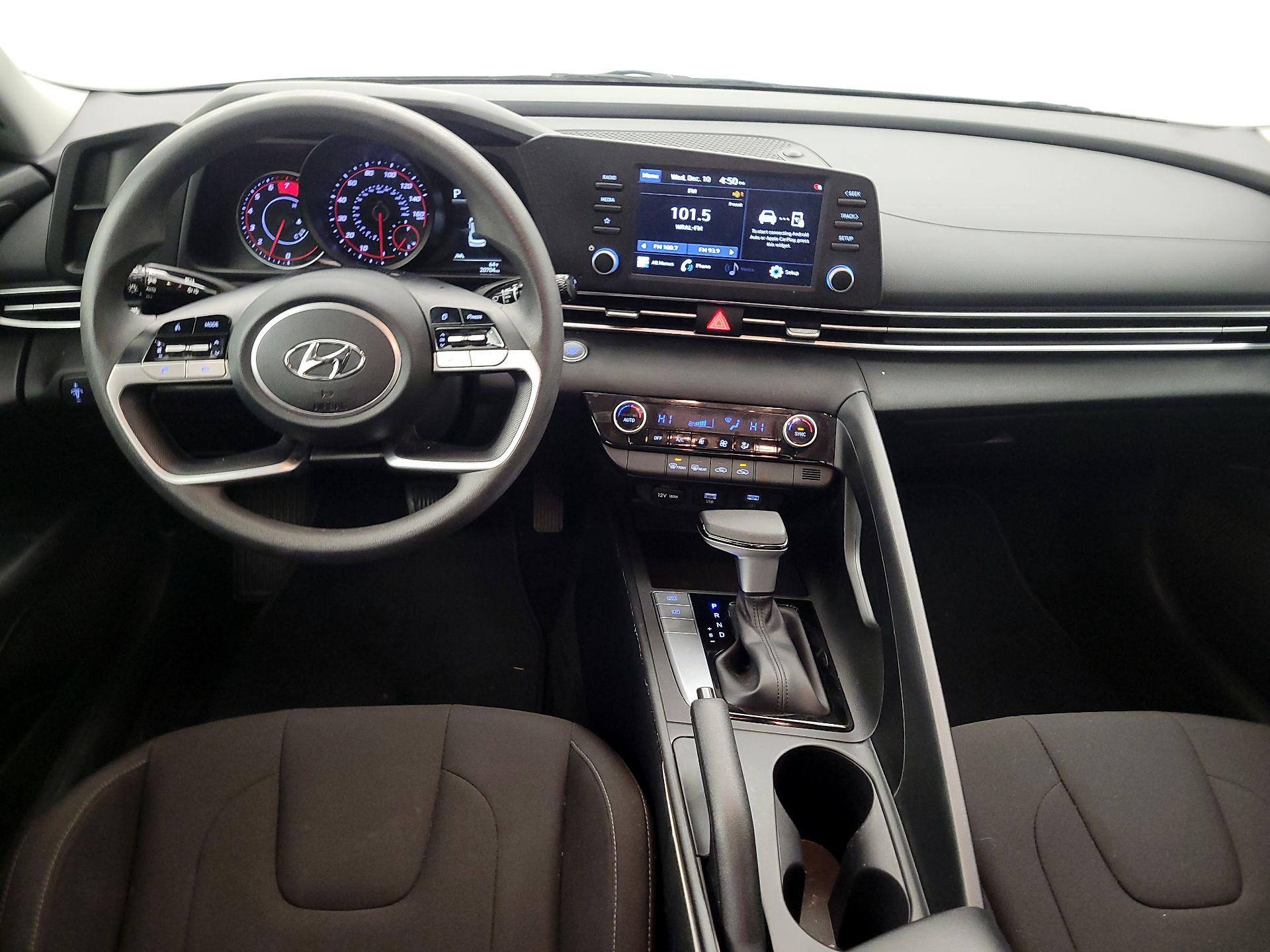 Thumbnail: 2023 Hyundai Elantra - 9