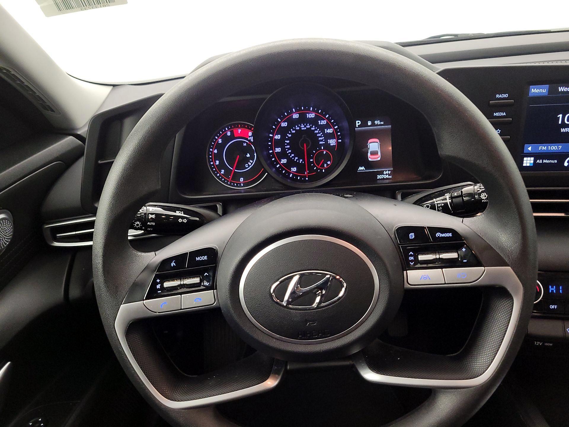 Thumbnail: 2023 Hyundai Elantra - 10