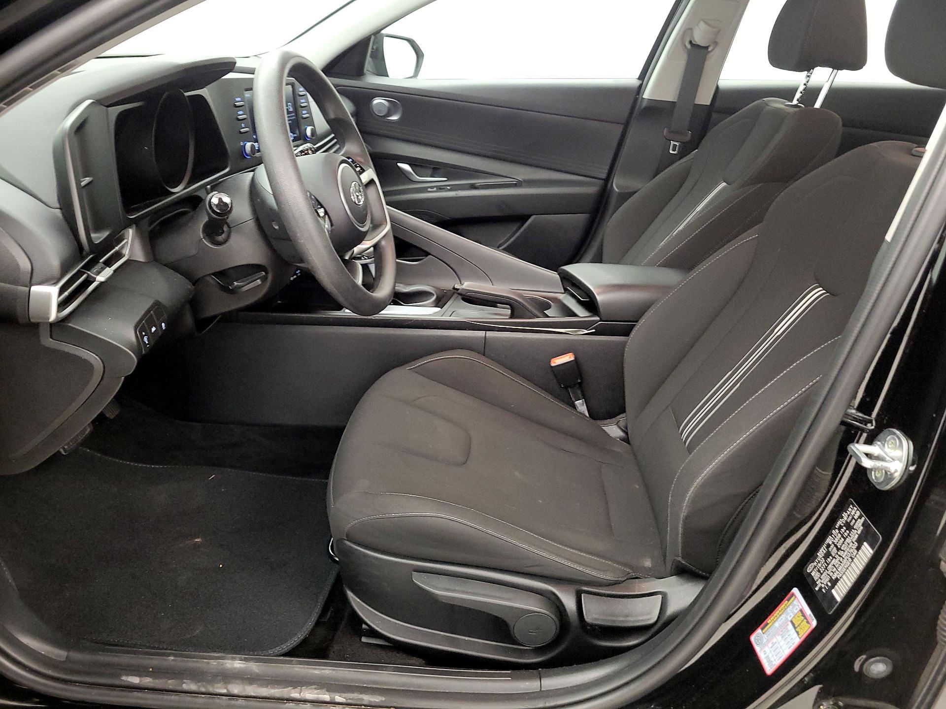 Thumbnail: 2023 Hyundai Elantra - 11