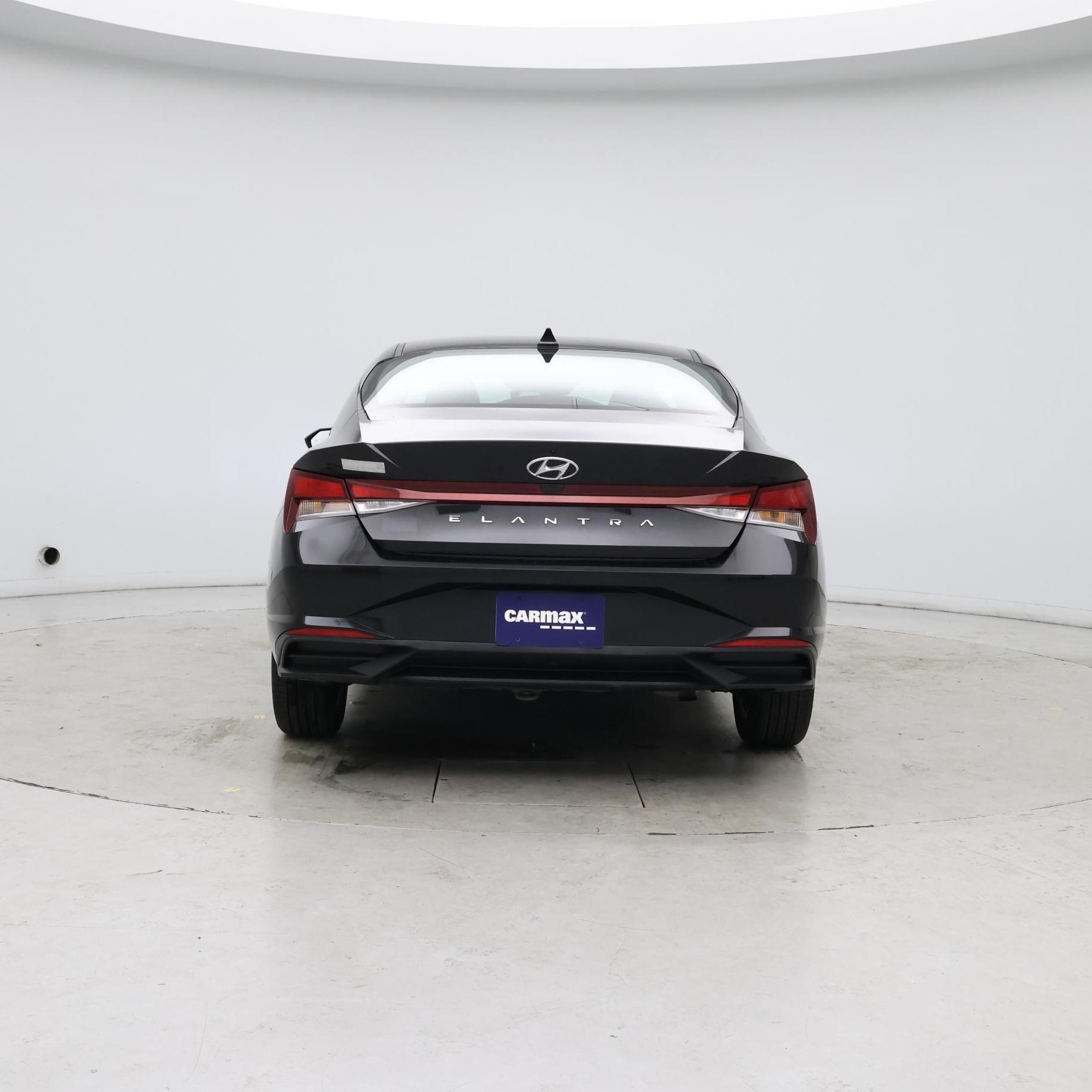 Thumbnail: 2023 Hyundai Elantra - 6