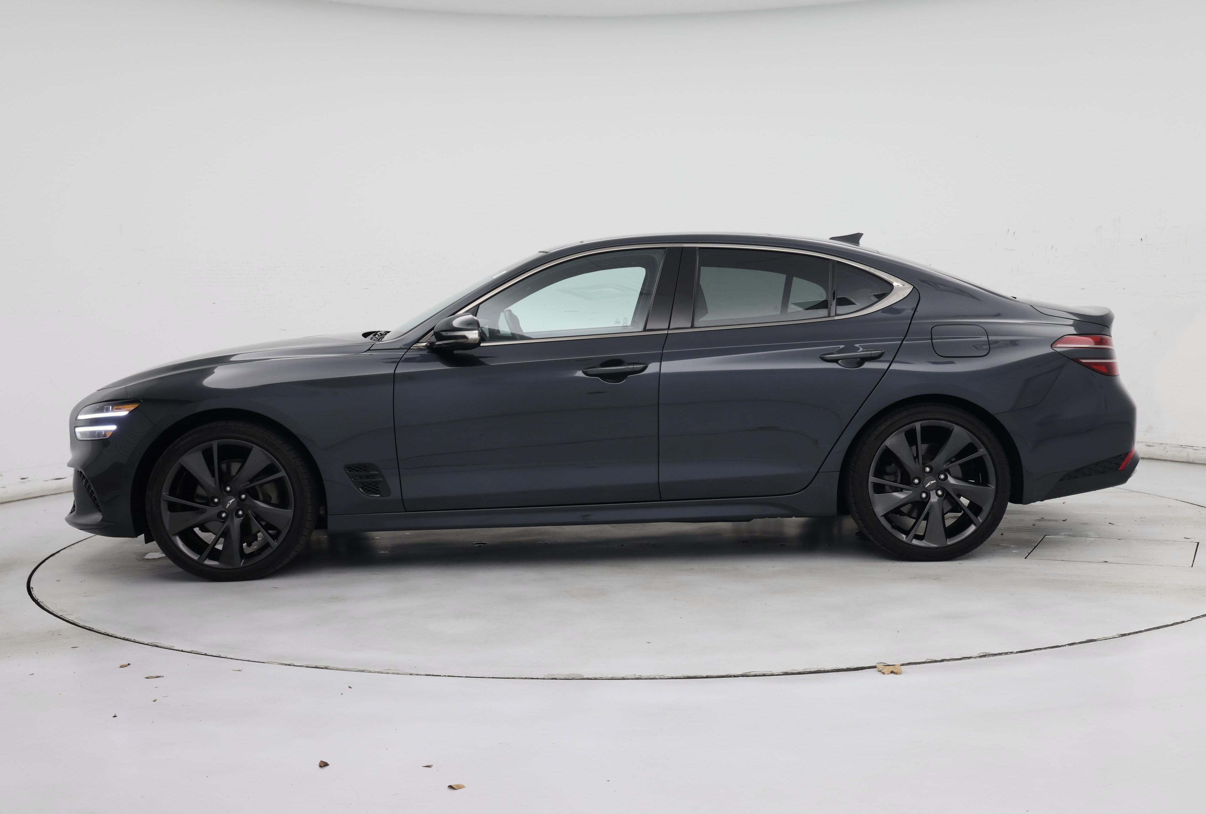 Thumbnail: 2023 Genesis G70 - 3