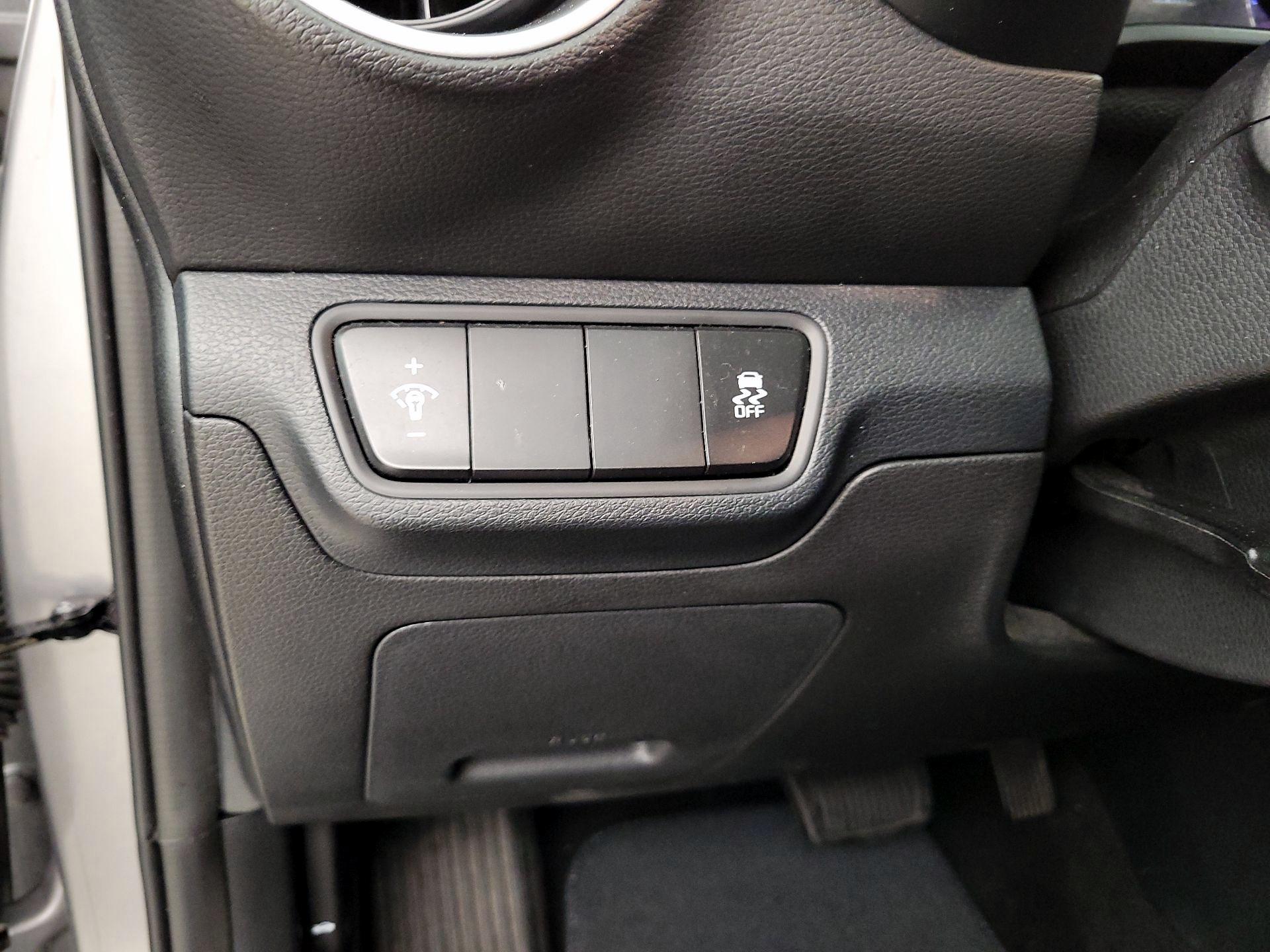 Thumbnail: 2024 Kia Forte - 13