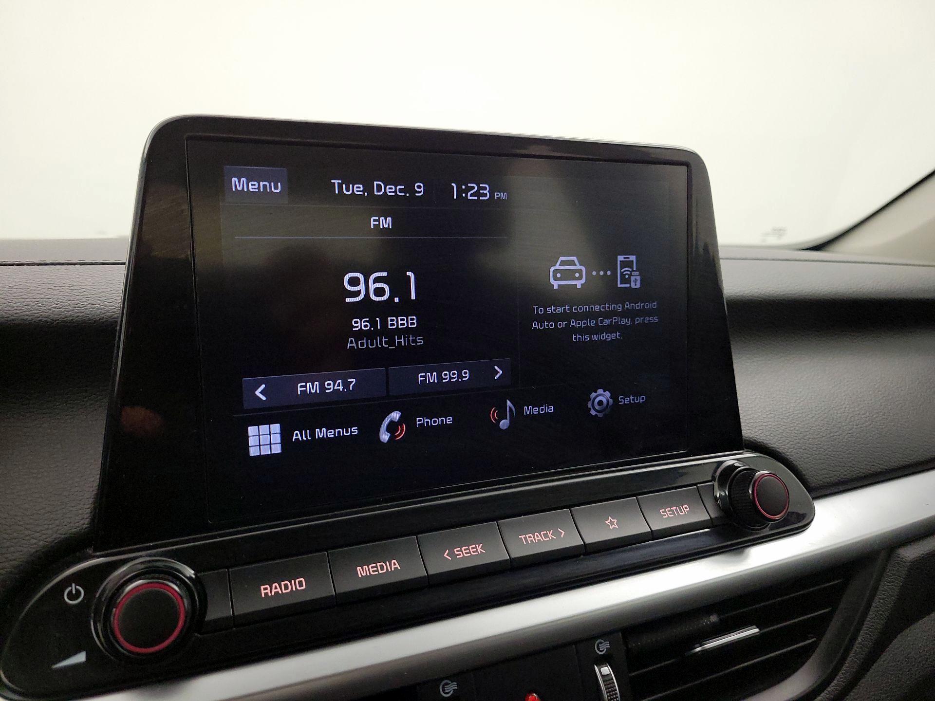 Thumbnail: 2024 Kia Forte - 15