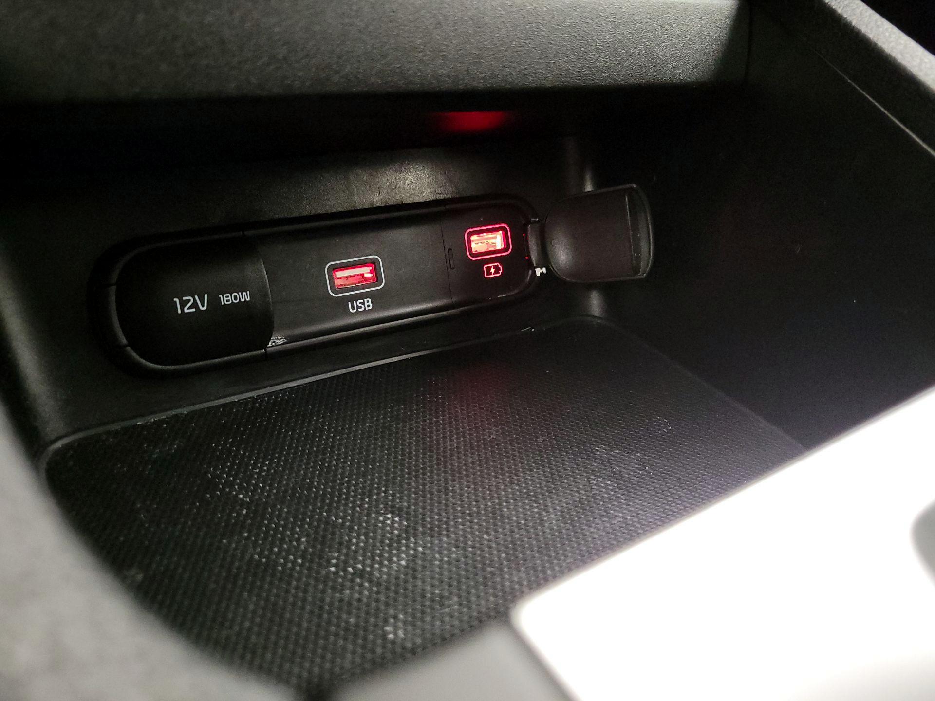 Thumbnail: 2024 Kia Forte - 18