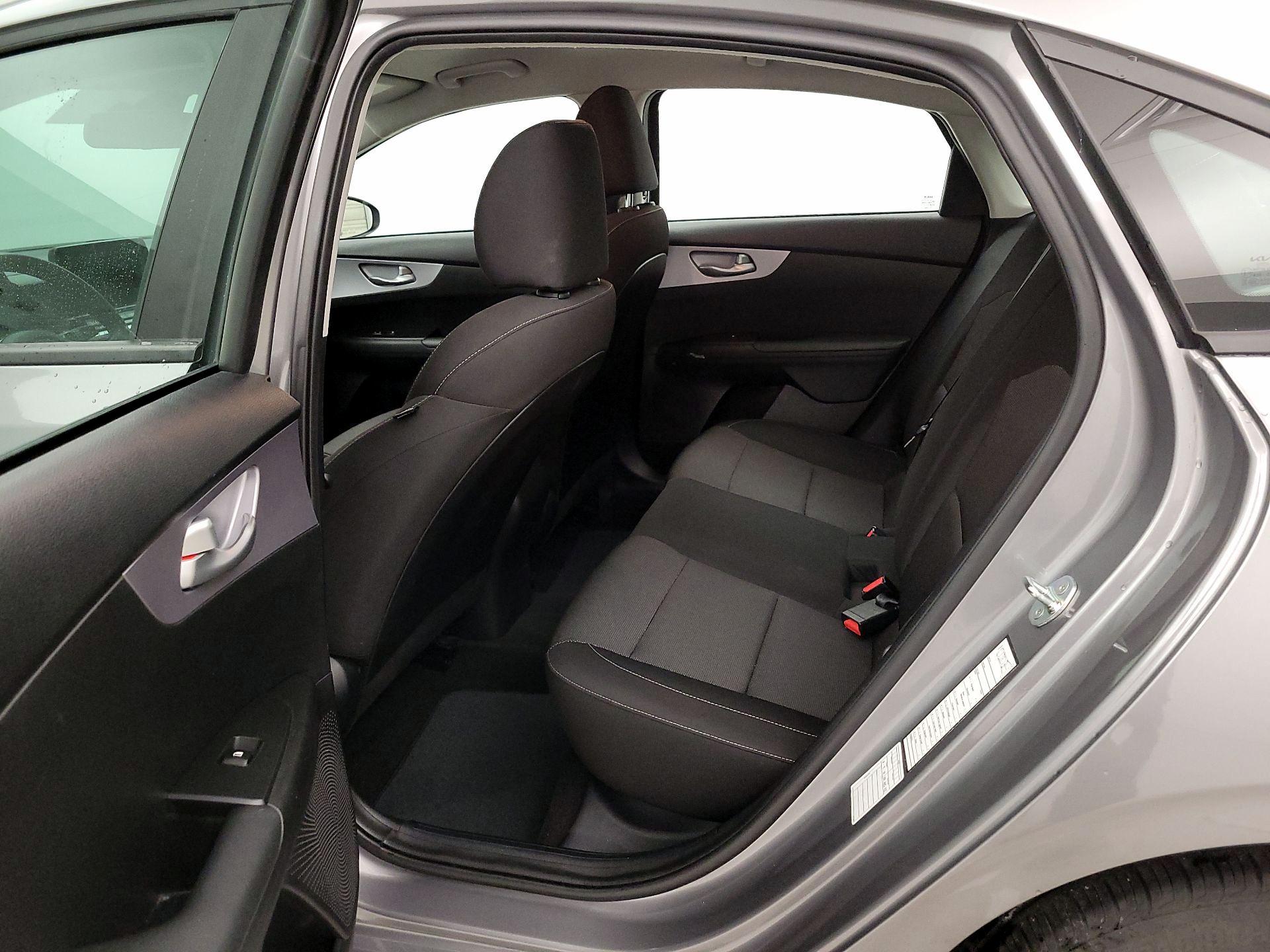 Thumbnail: 2024 Kia Forte - 19