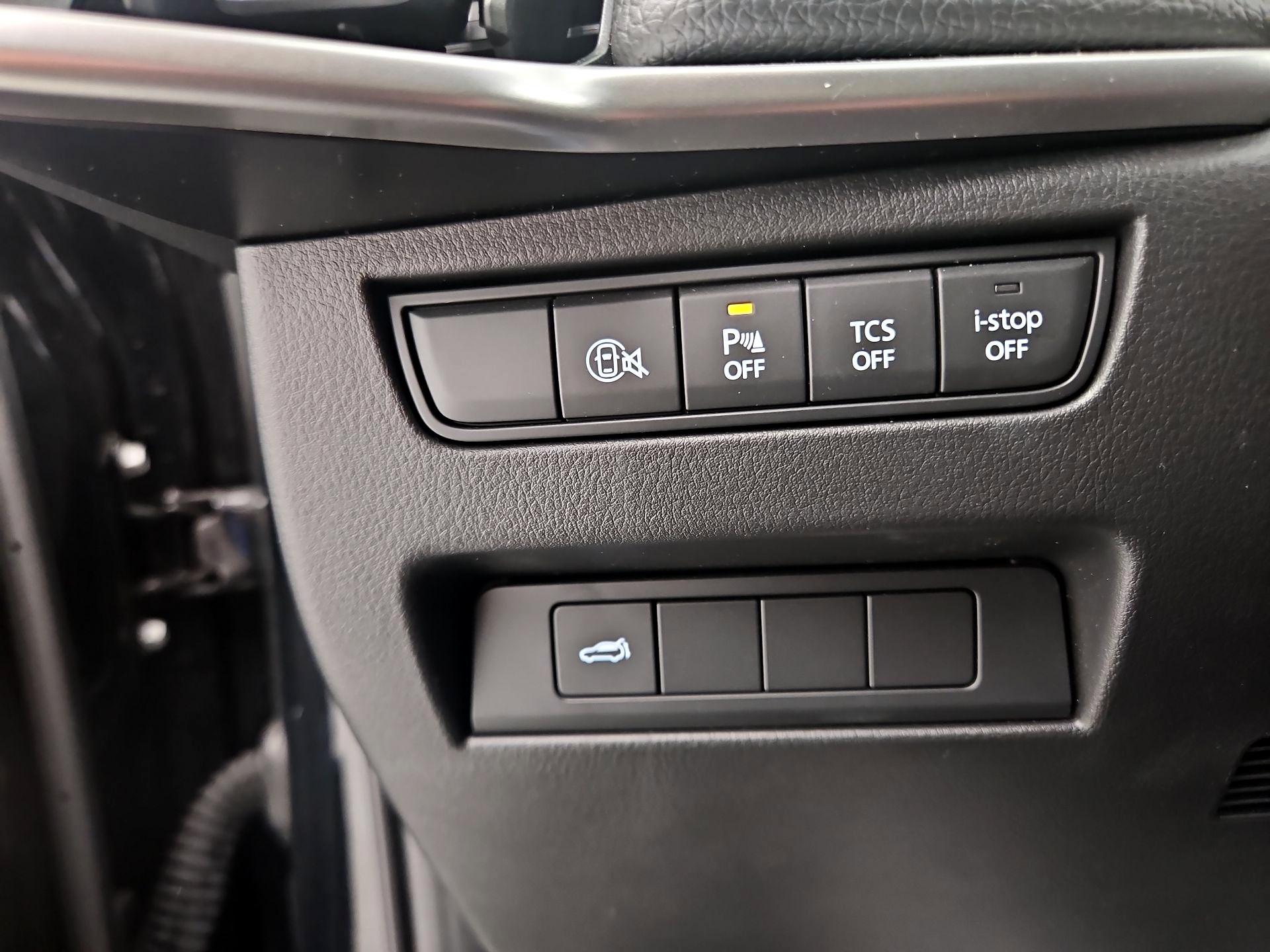 Thumbnail: 2025 Mazda CX-70 - 13