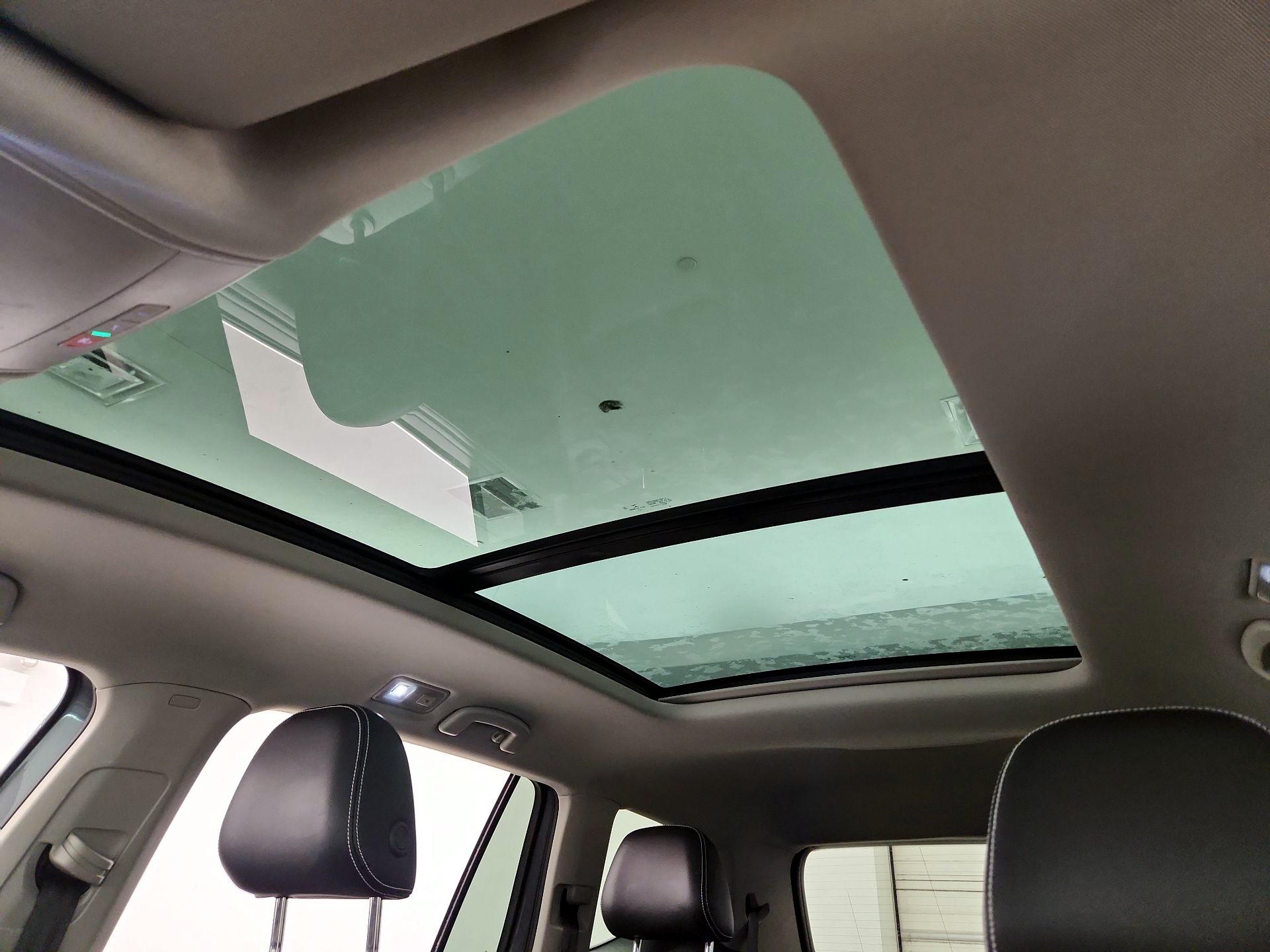 Thumbnail: 2022 Volkswagen Atlas - 20