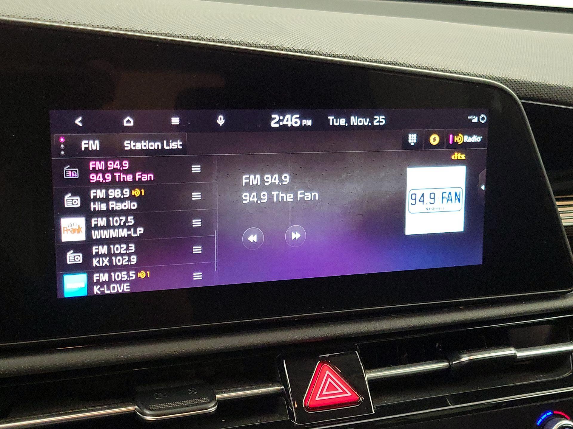 Thumbnail: 2023 Kia Niro - 15