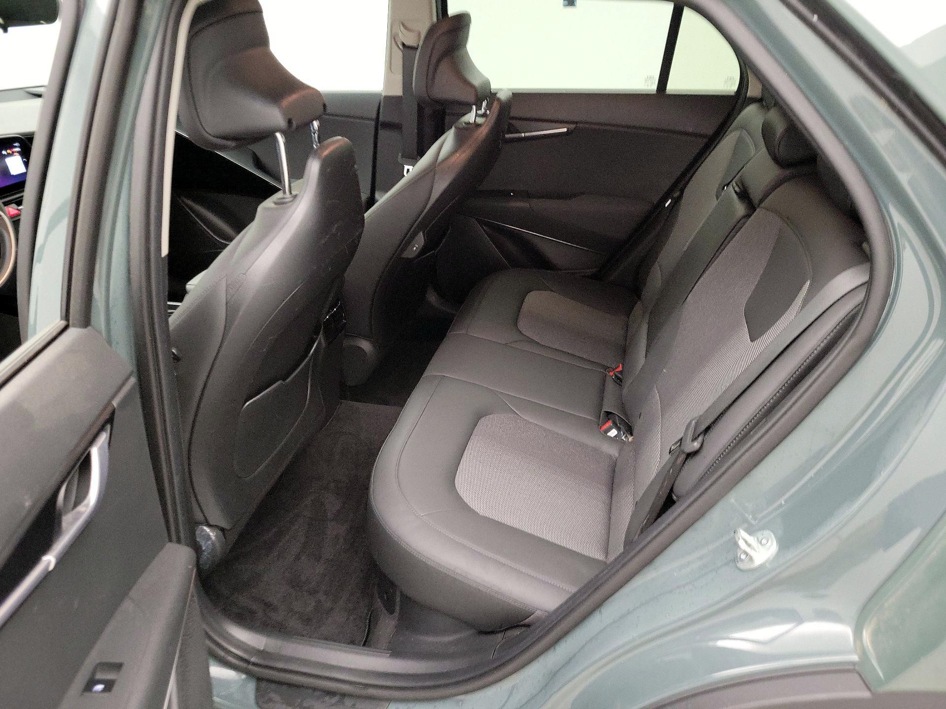 Thumbnail: 2023 Kia Niro - 19