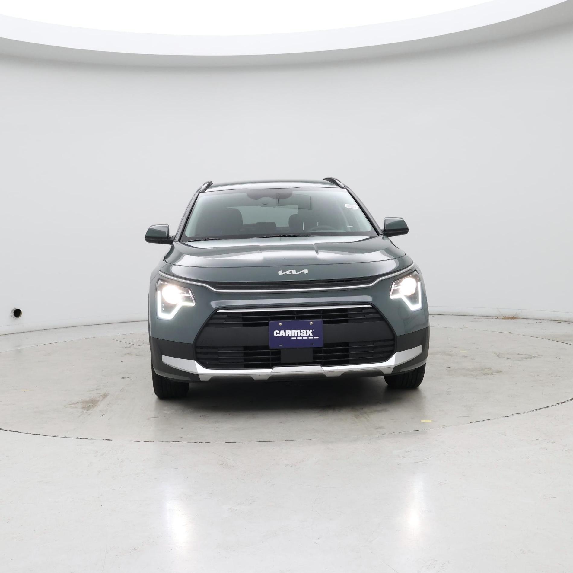 Thumbnail: 2023 Kia Niro - 5