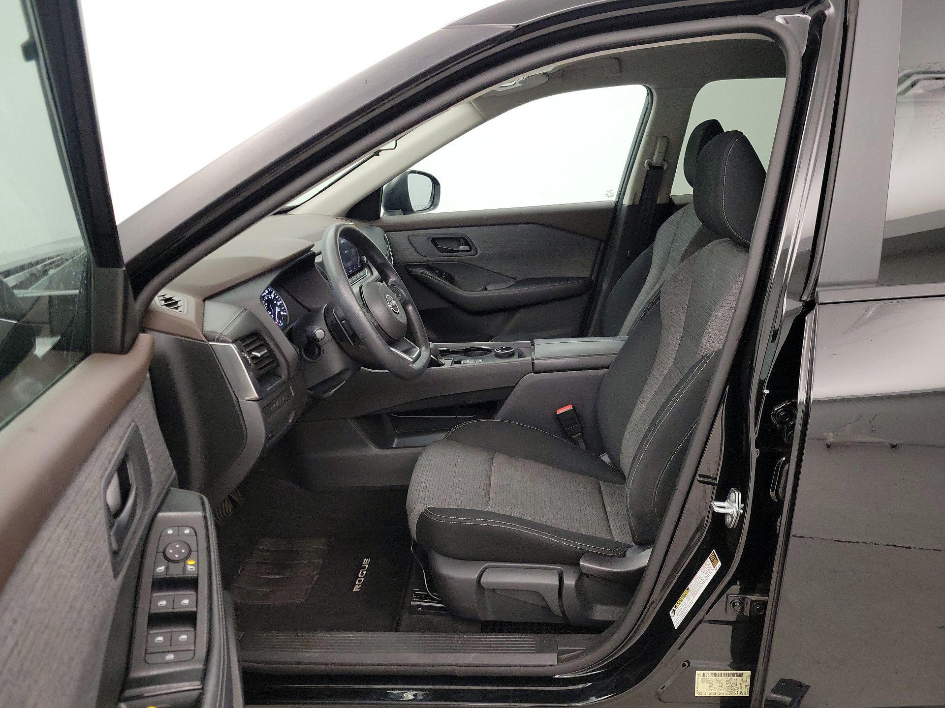 Thumbnail: 2022 Nissan Rogue - 11