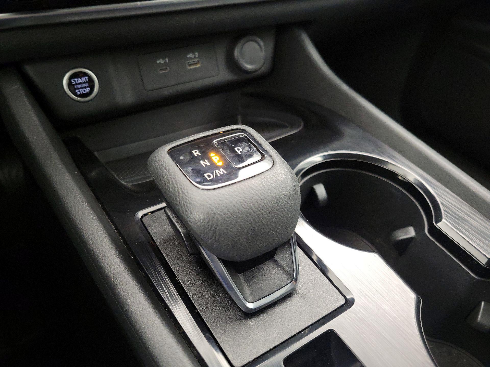 Thumbnail: 2022 Nissan Rogue - 17