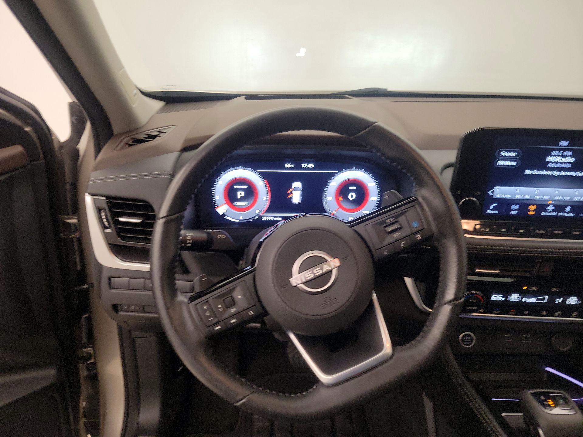 Thumbnail: 2023 Nissan Rogue - 10