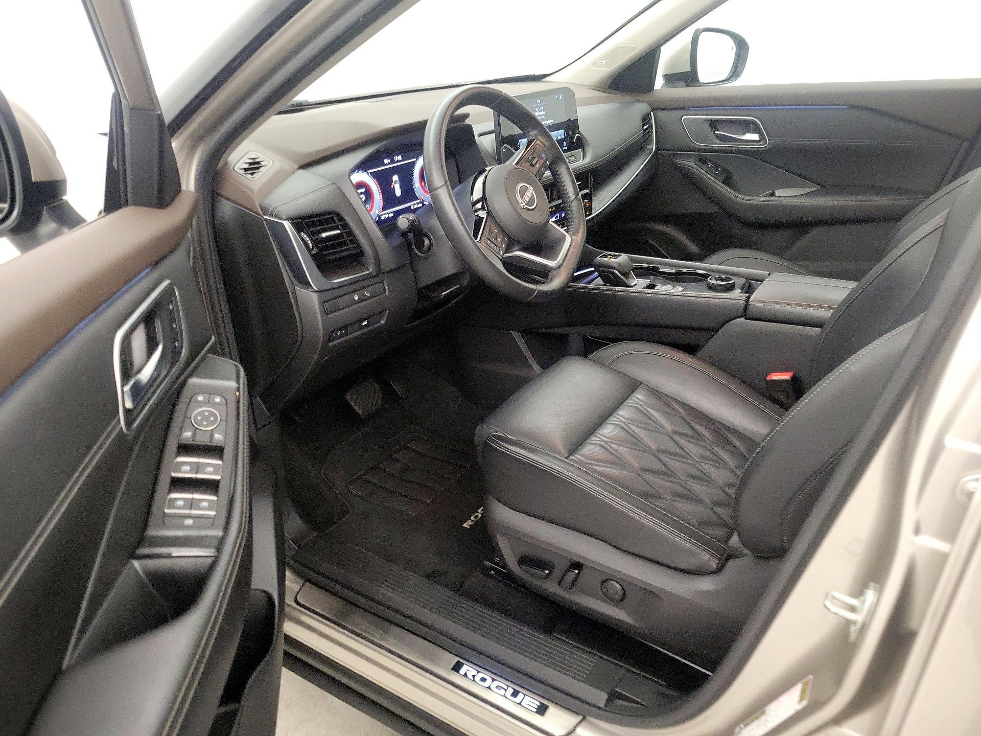 Thumbnail: 2023 Nissan Rogue - 11