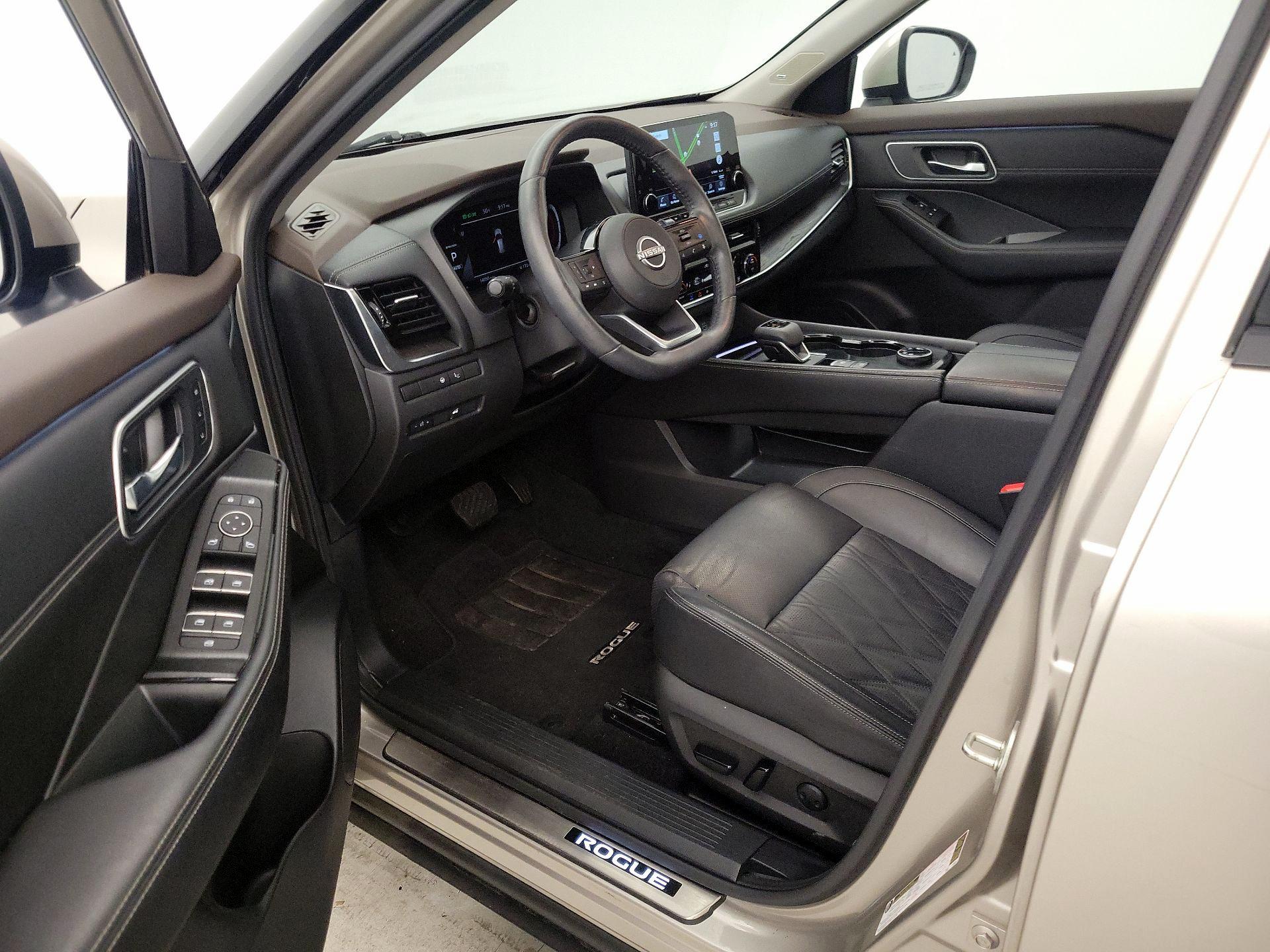 Thumbnail: 2023 Nissan Rogue - 11