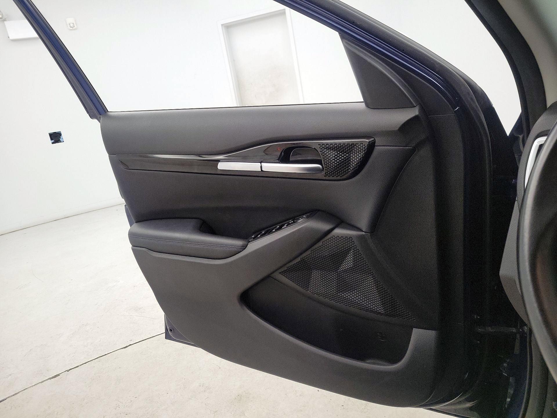 Thumbnail: 2021 Kia Seltos - 12