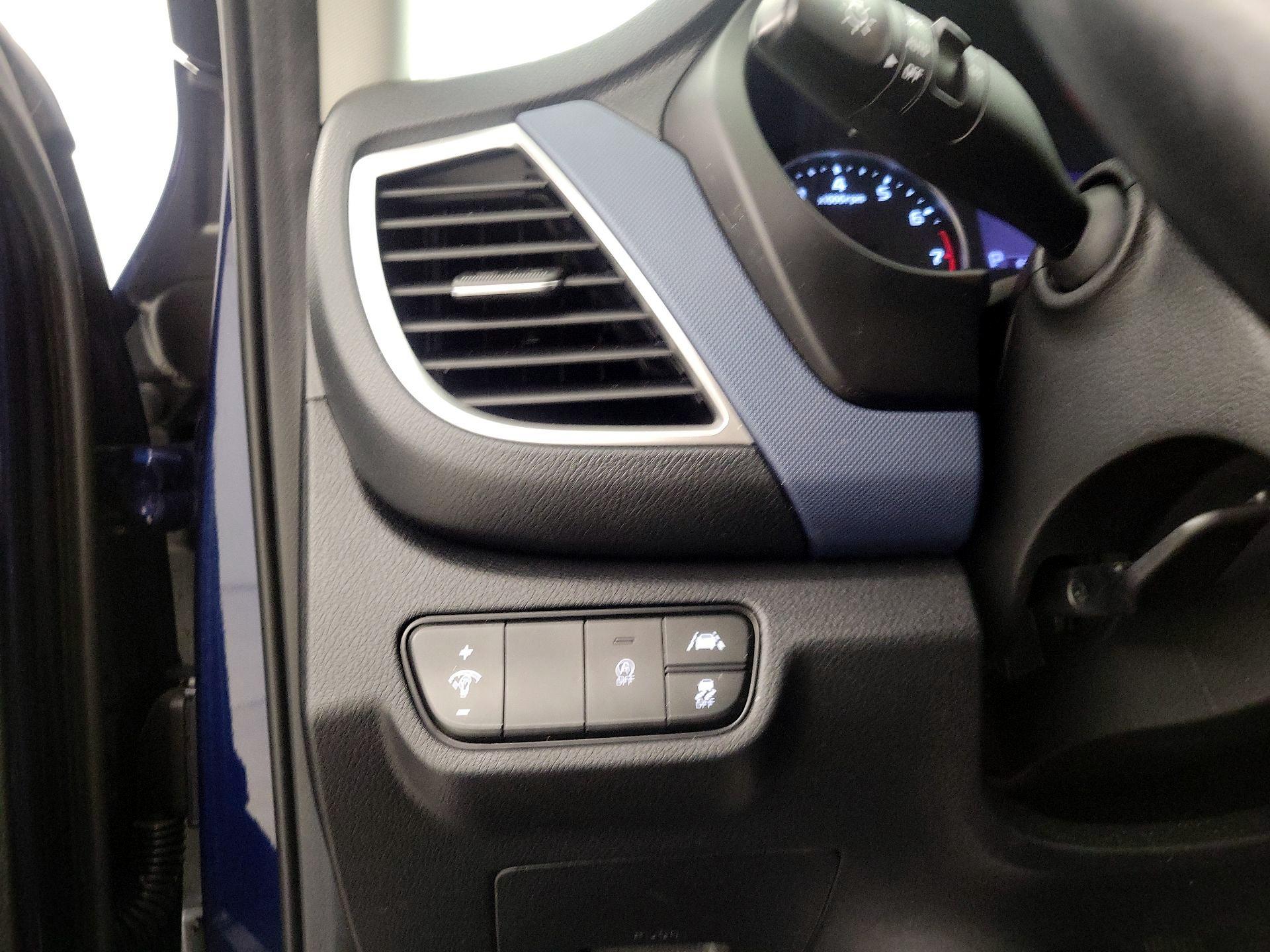 Thumbnail: 2021 Kia Seltos - 13