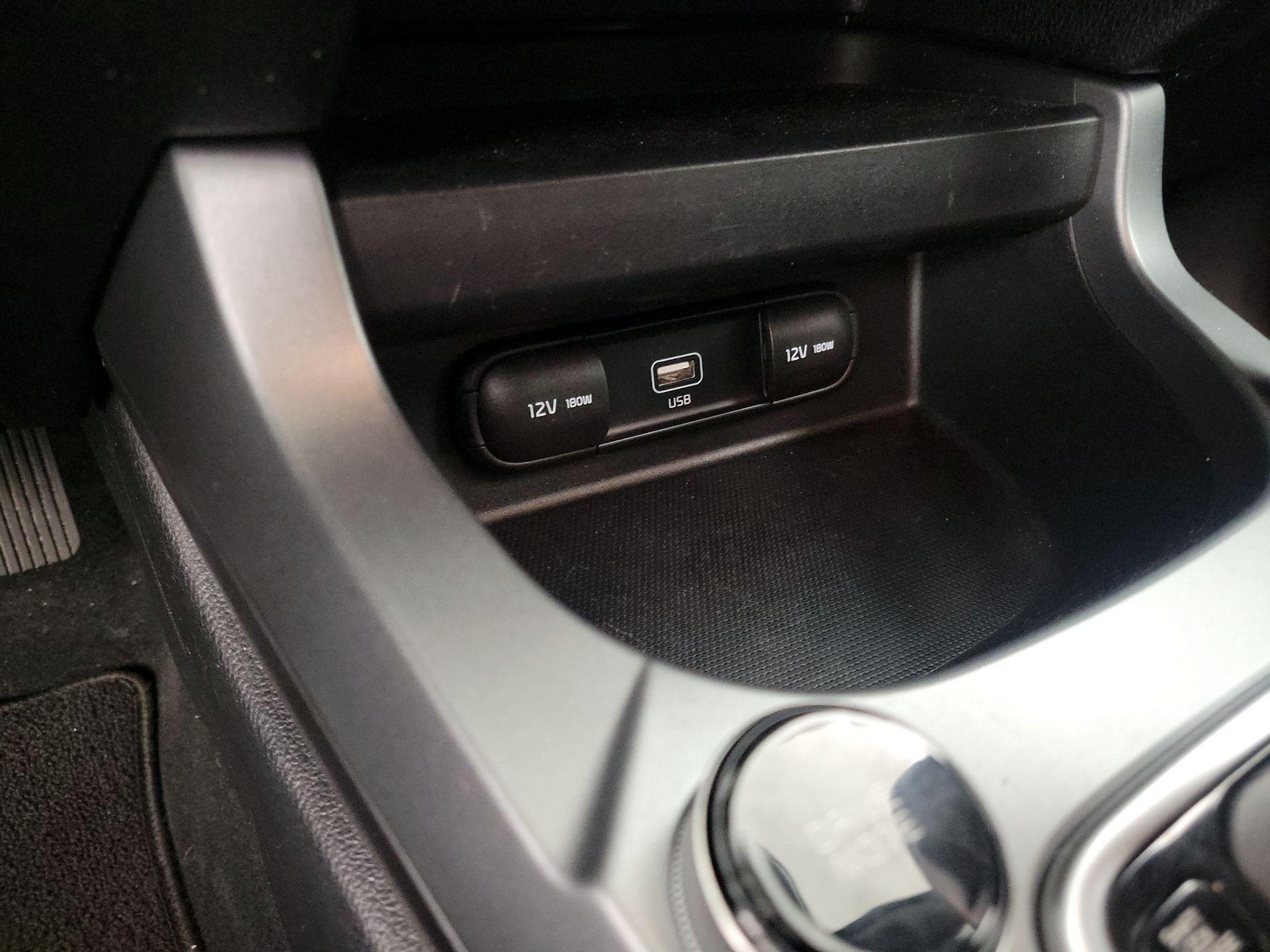 Thumbnail: 2021 Kia Seltos - 18