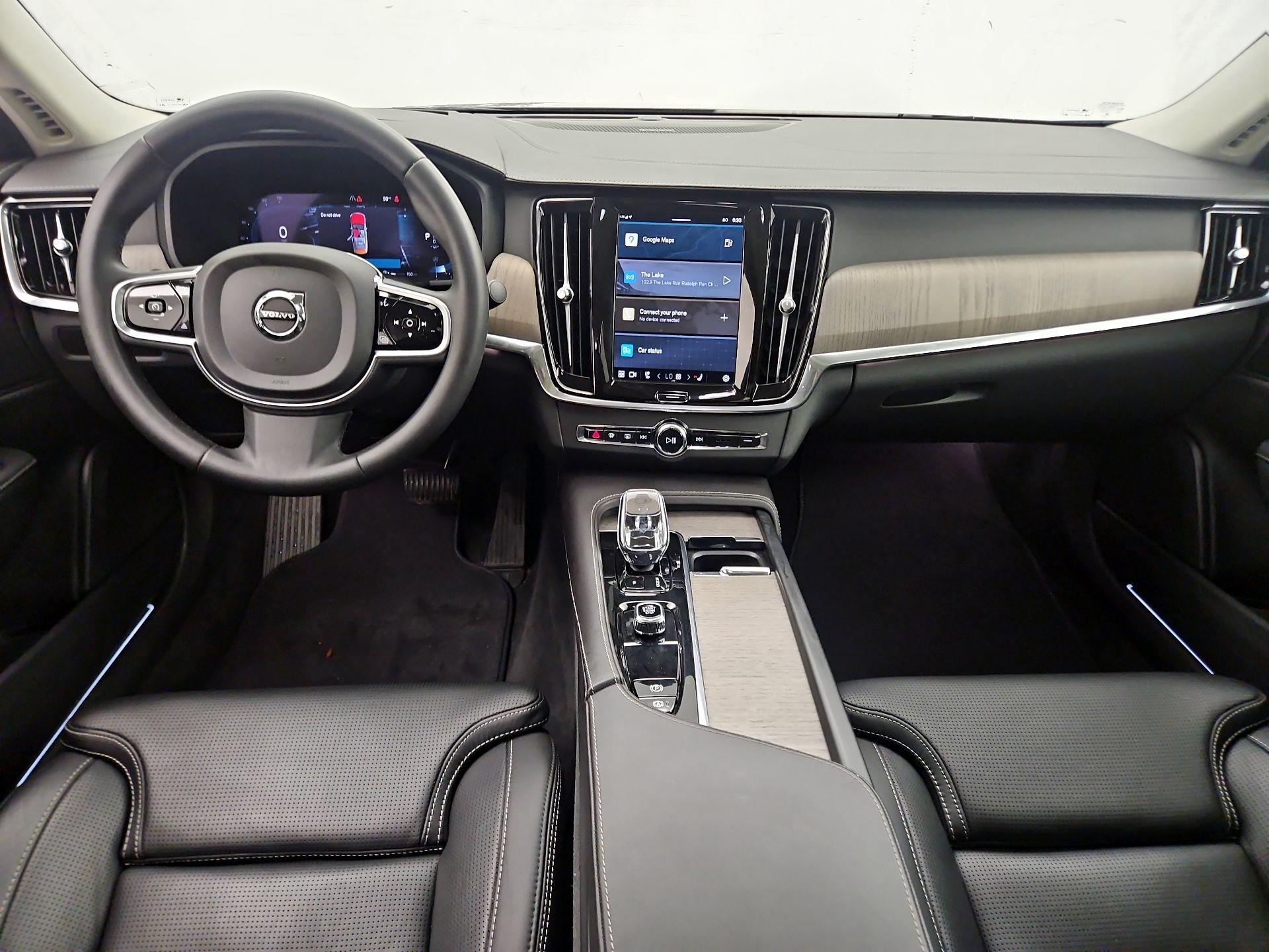 Thumbnail: 2023 Volvo S90 - 9