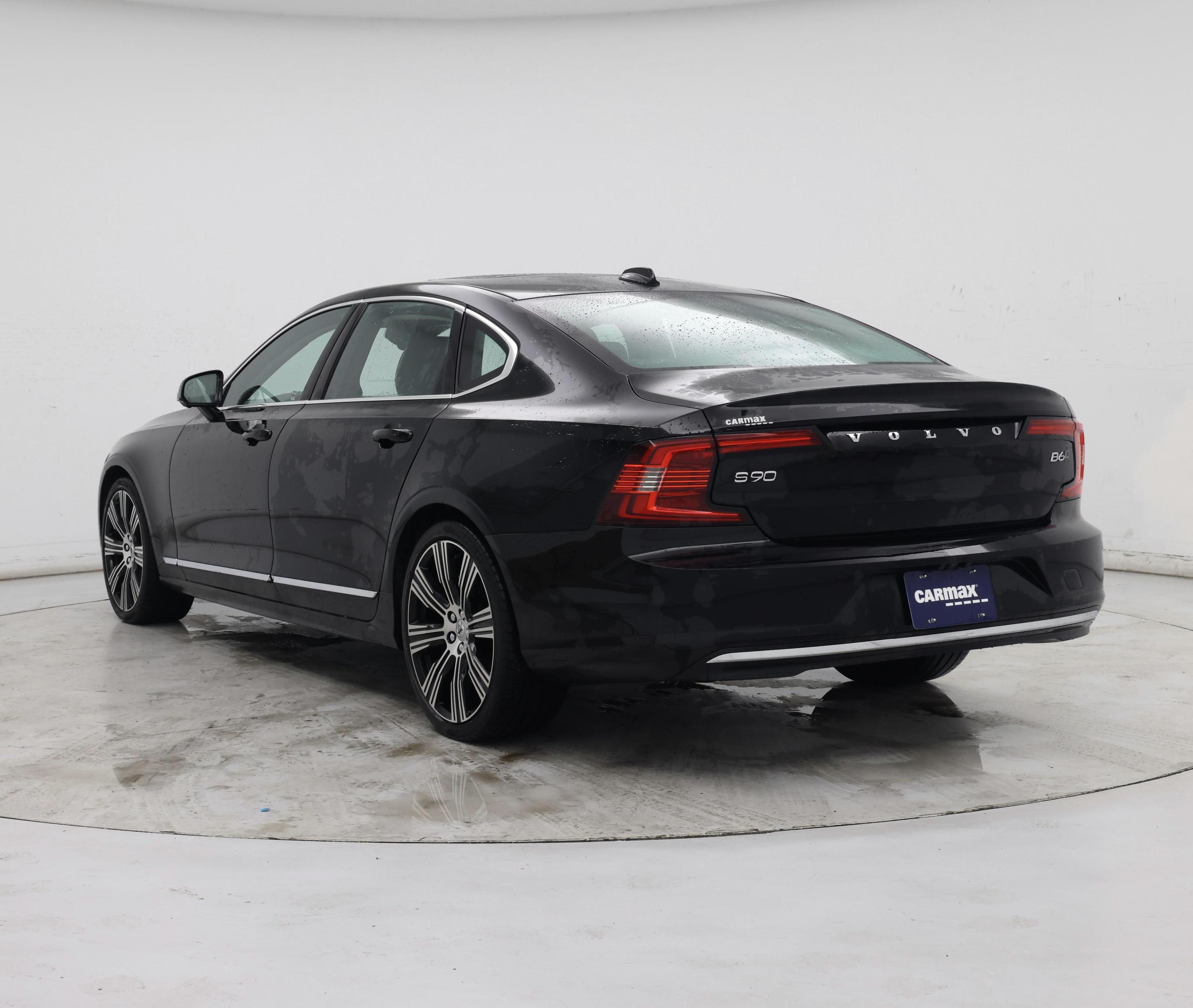 Thumbnail: 2023 Volvo S90 - 2