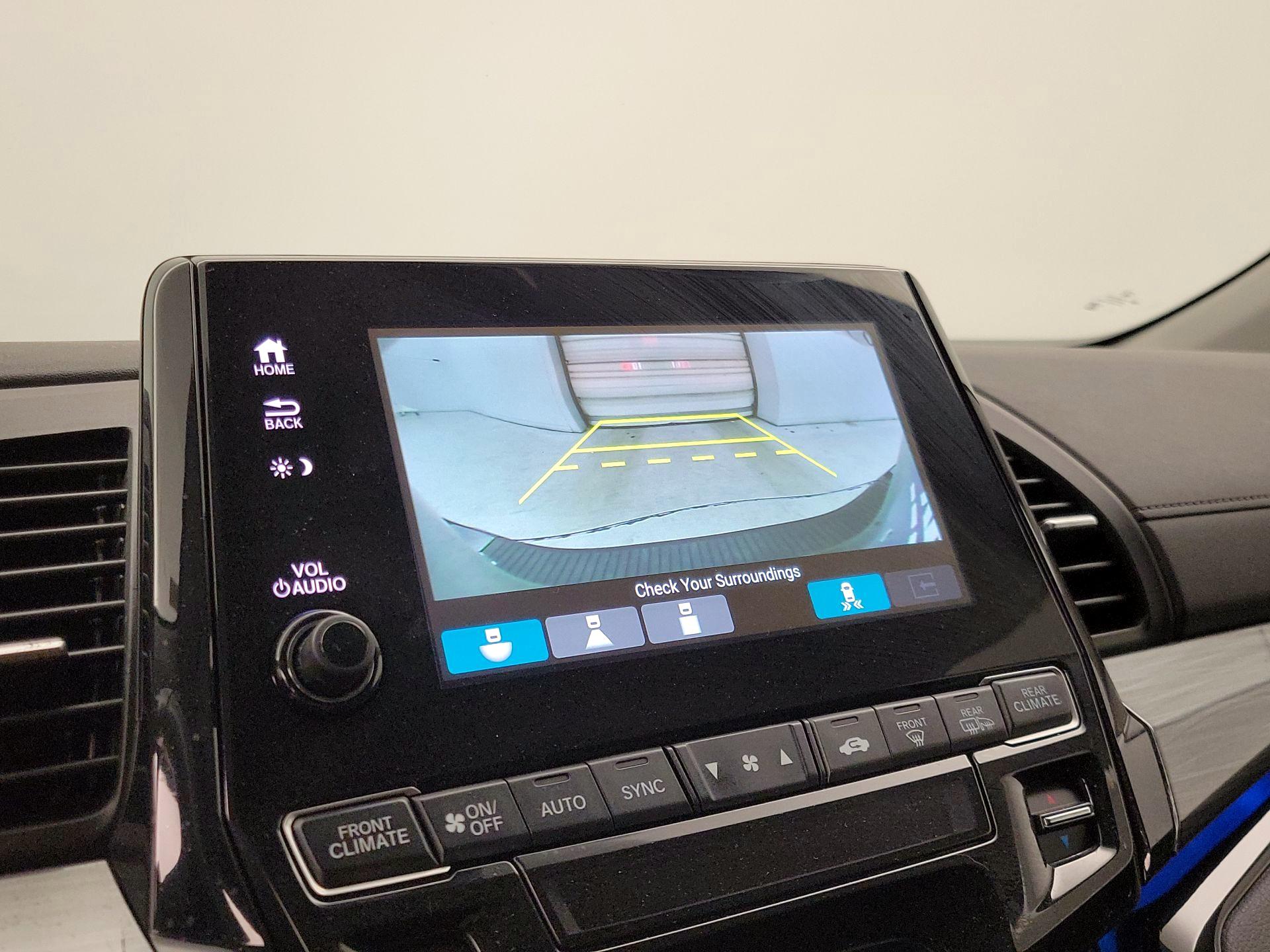 Thumbnail: 2023 Honda Odyssey - 14