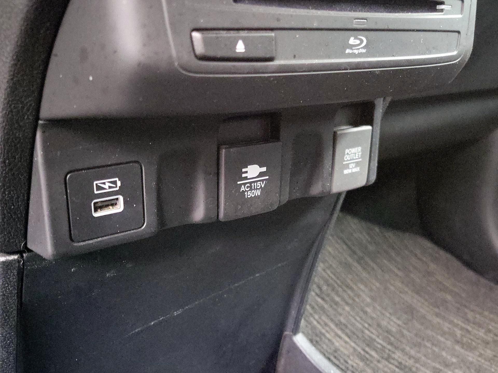 Thumbnail: 2023 Honda Odyssey - 18