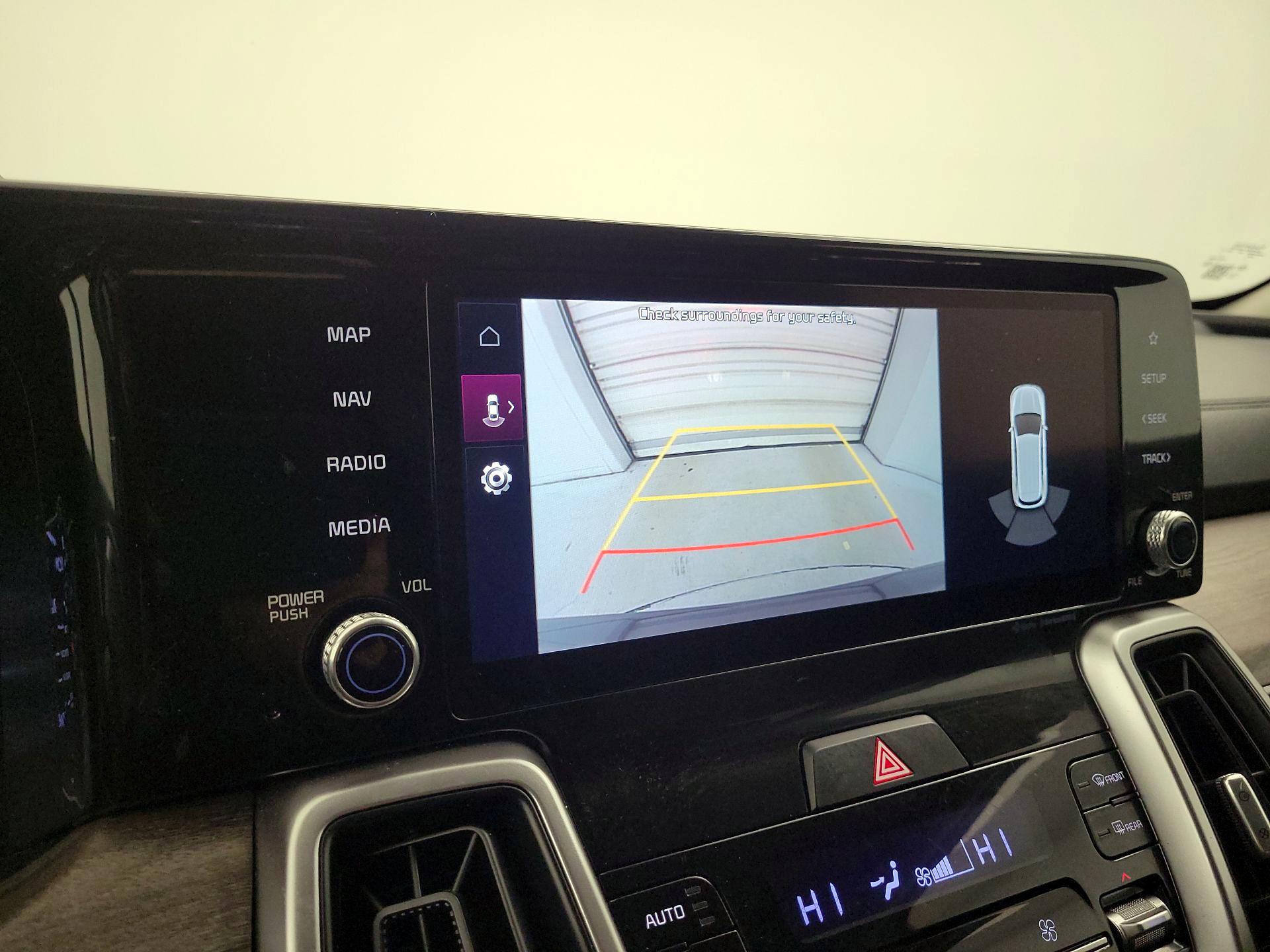 Thumbnail: 2022 Kia Sorento - 15