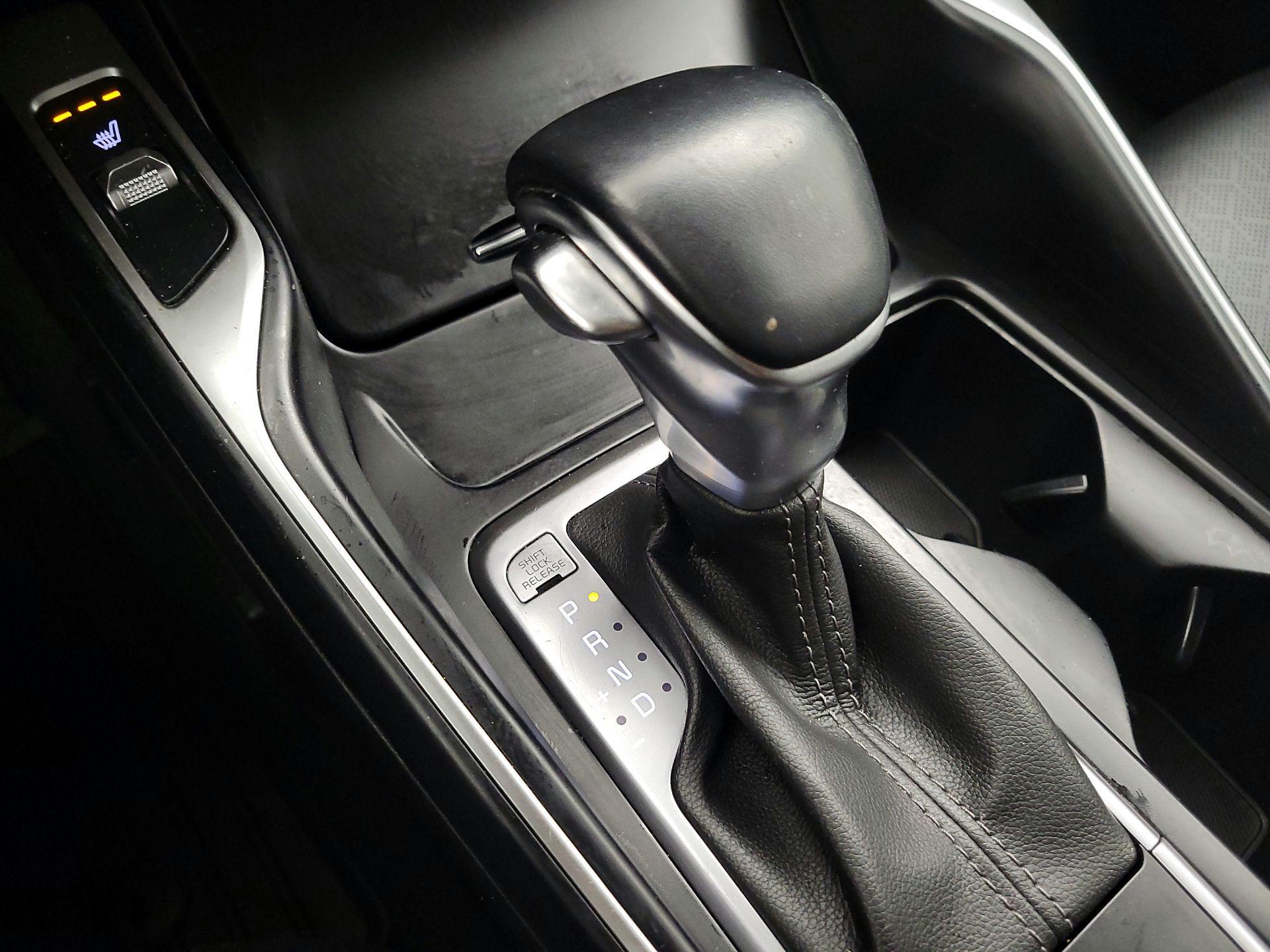 Thumbnail: 2022 Kia Sorento - 18