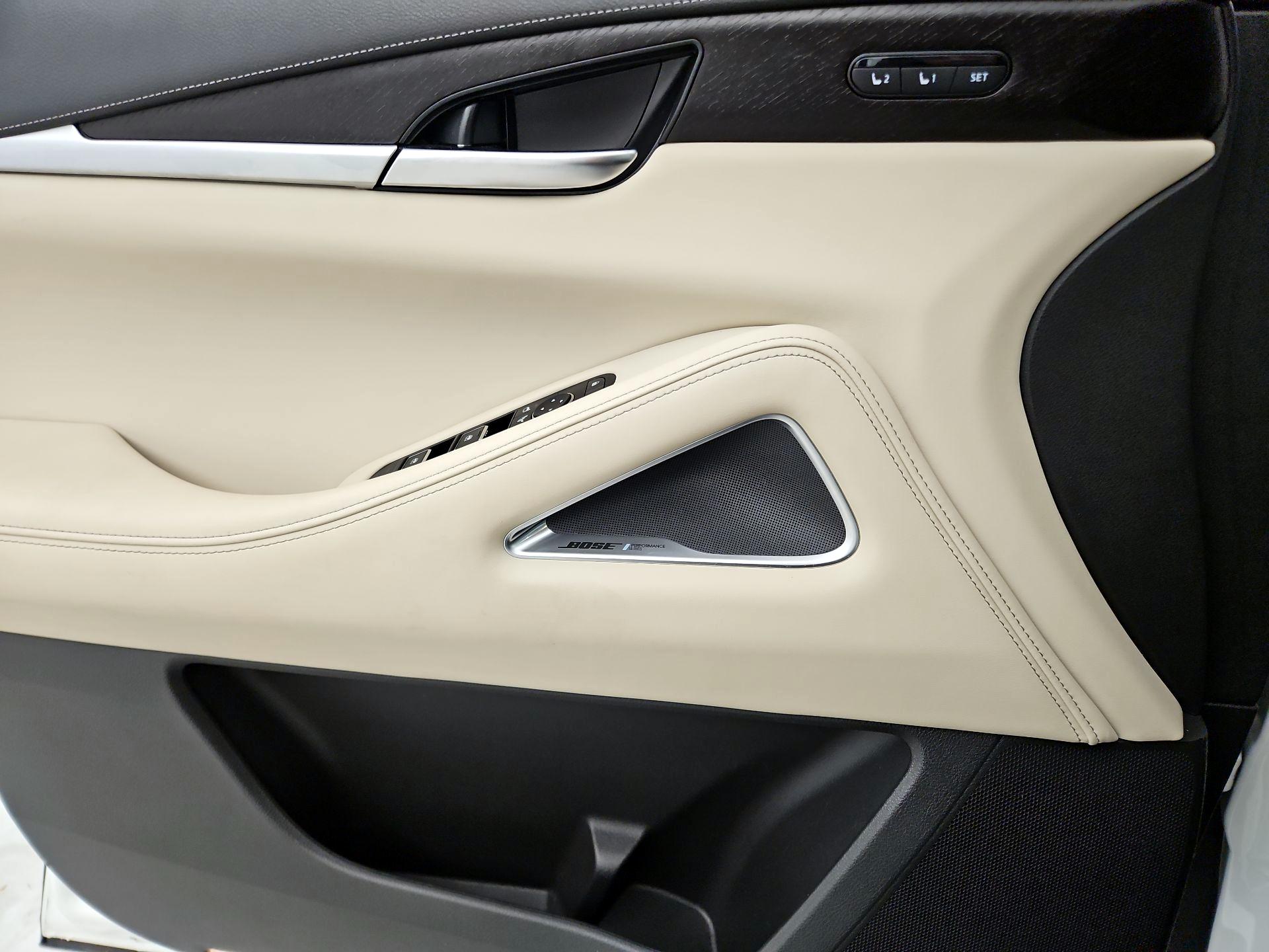 Thumbnail: 2023 INFINITI QX60 - 12