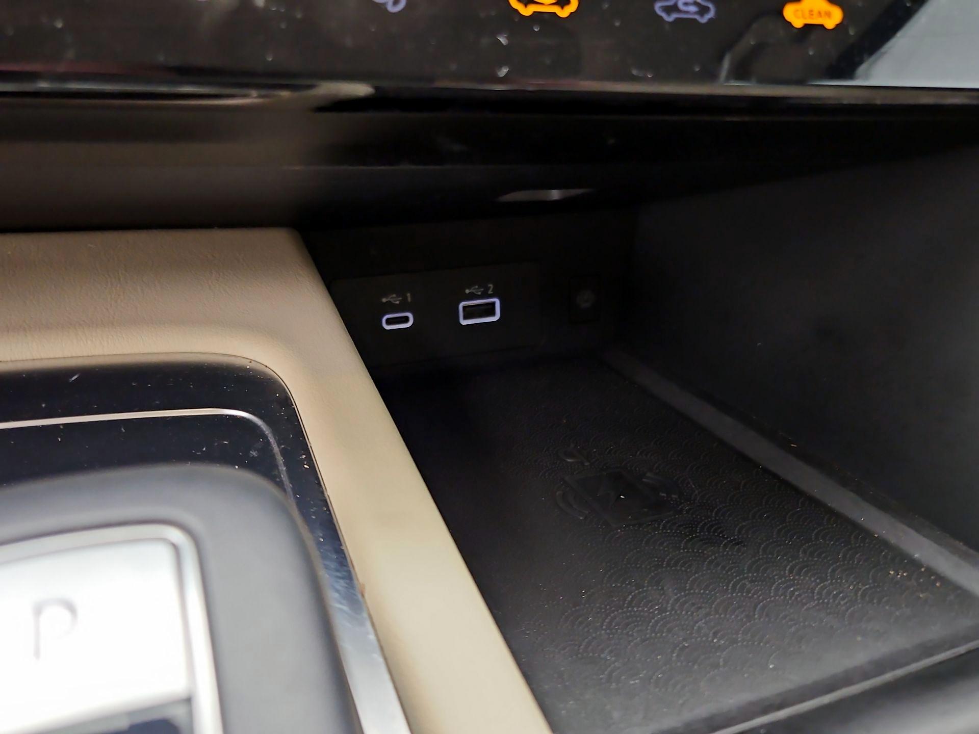 Thumbnail: 2023 INFINITI QX60 - 18