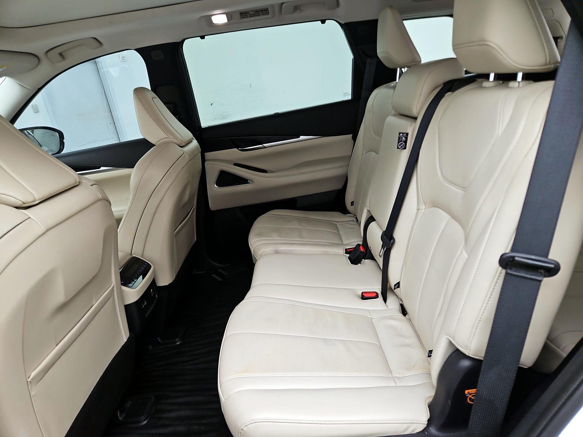 Thumbnail: 2023 INFINITI QX60 - 20