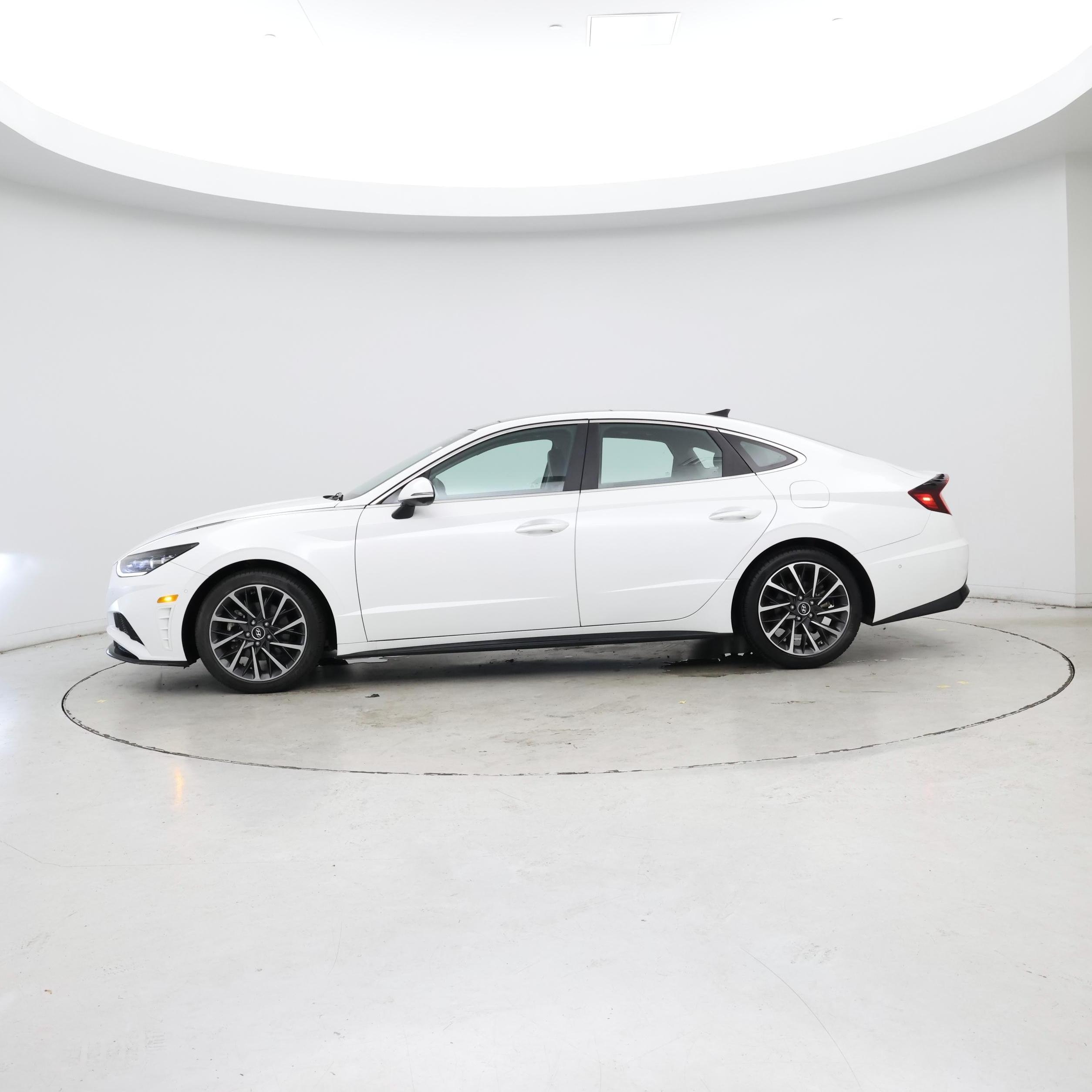 Thumbnail: 2022 Hyundai Sonata - 3