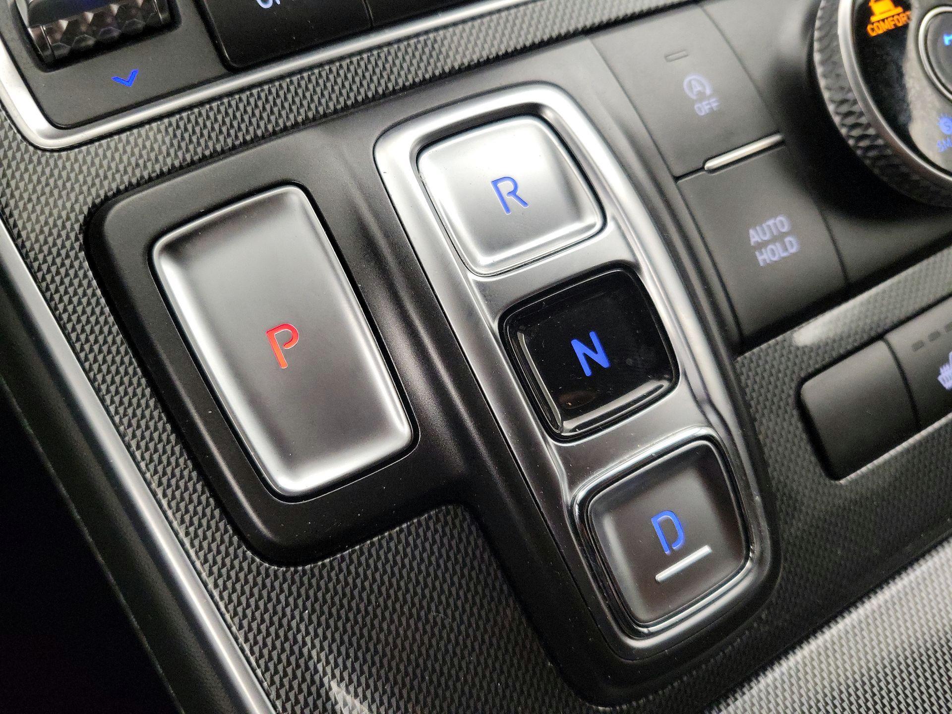 Thumbnail: 2022 Hyundai Santa Fe - 18