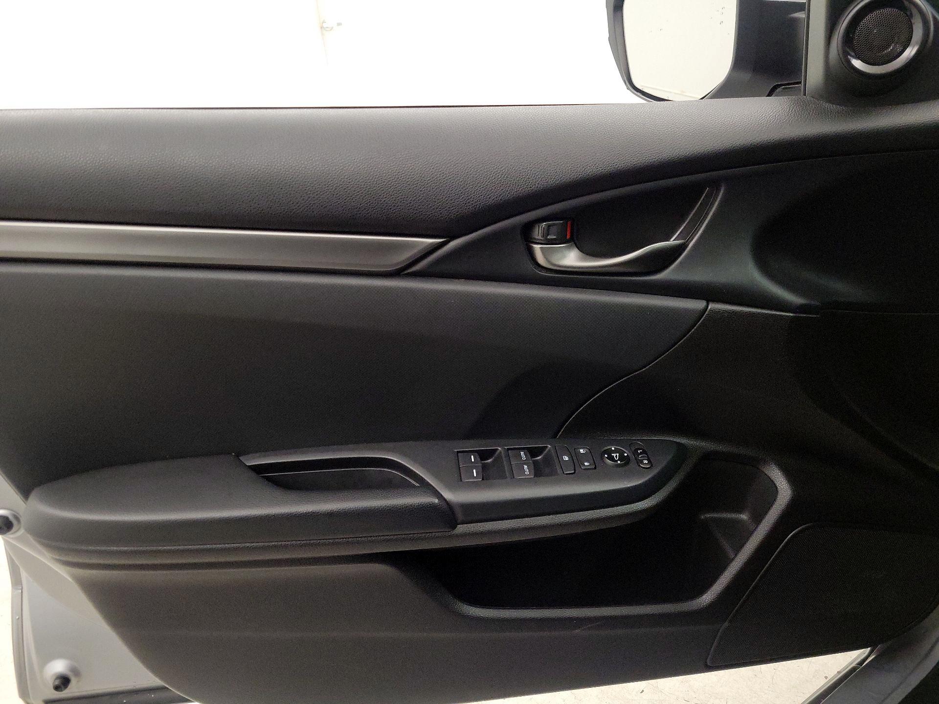 Thumbnail: 2020 Honda Civic - 12