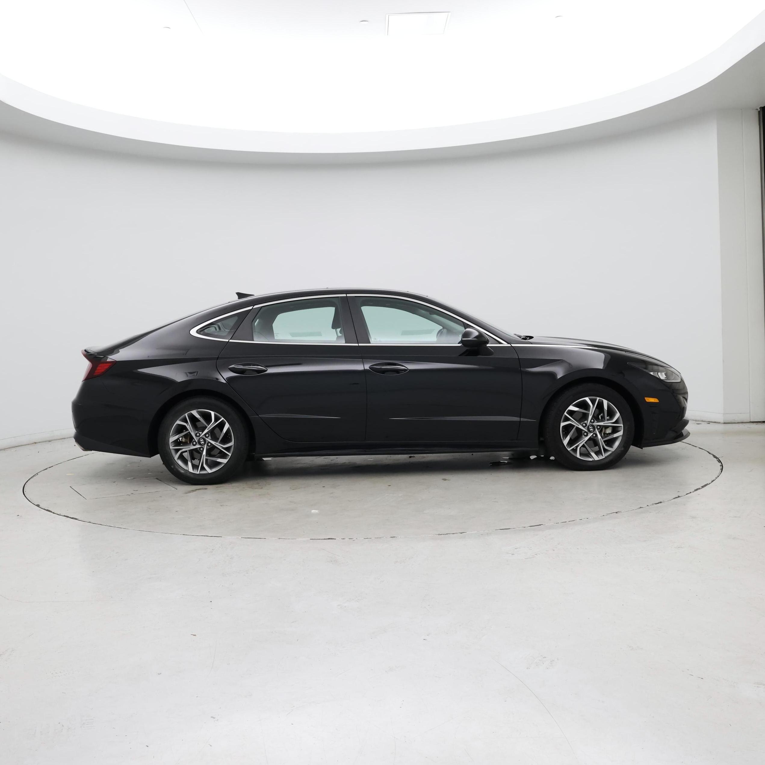 Thumbnail: 2023 Hyundai Sonata - 7