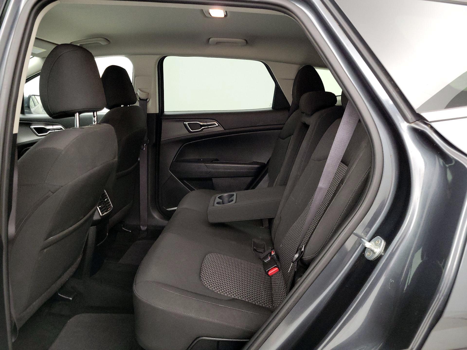 Thumbnail: 2023 Kia Sportage - 19