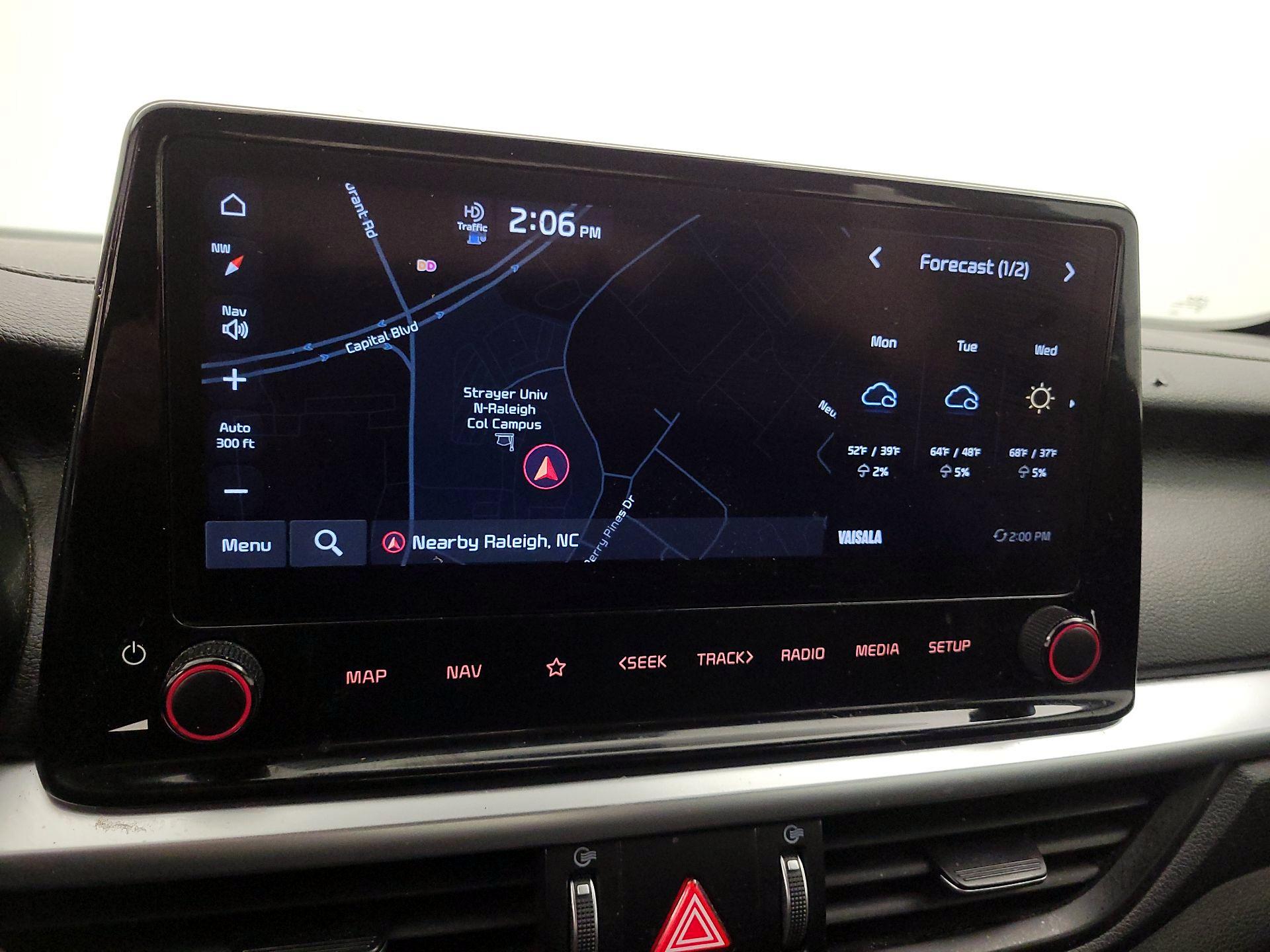 Thumbnail: 2023 Kia Forte - 15