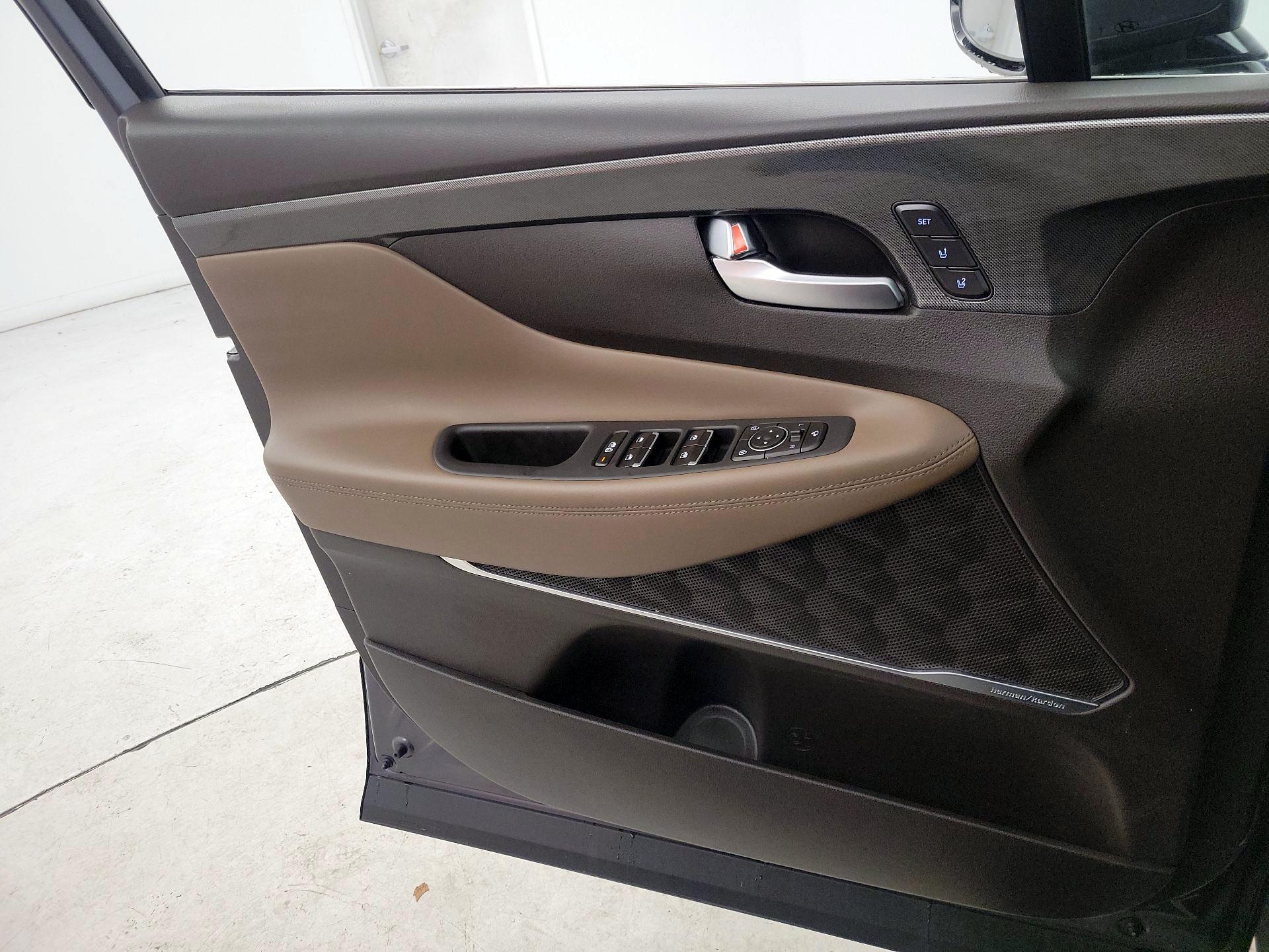 Thumbnail: 2023 Hyundai Santa Fe - 12