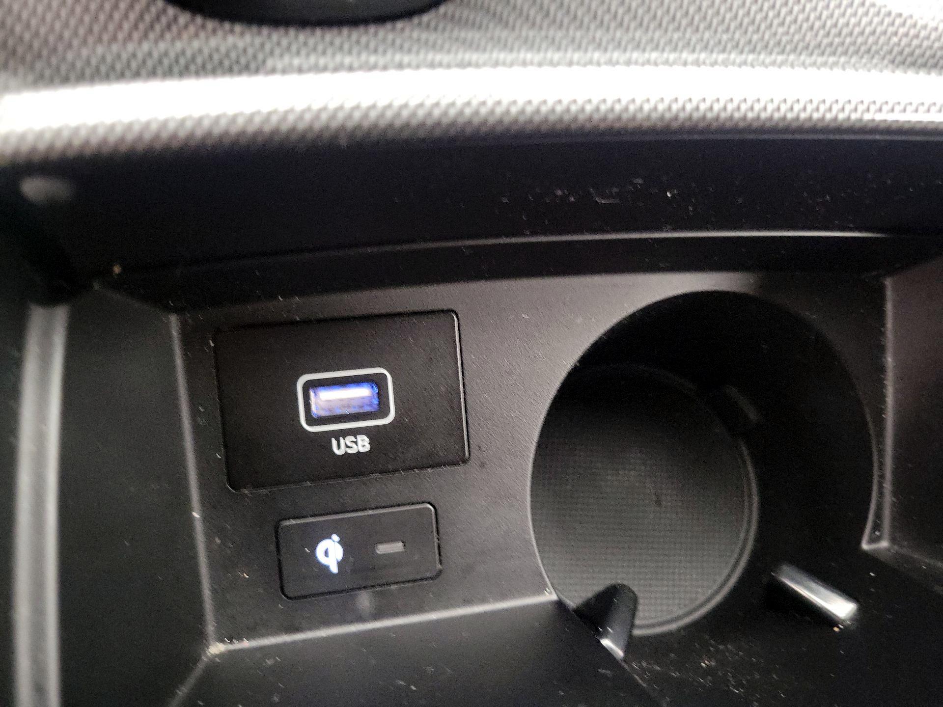 Thumbnail: 2023 Hyundai Santa Fe - 18