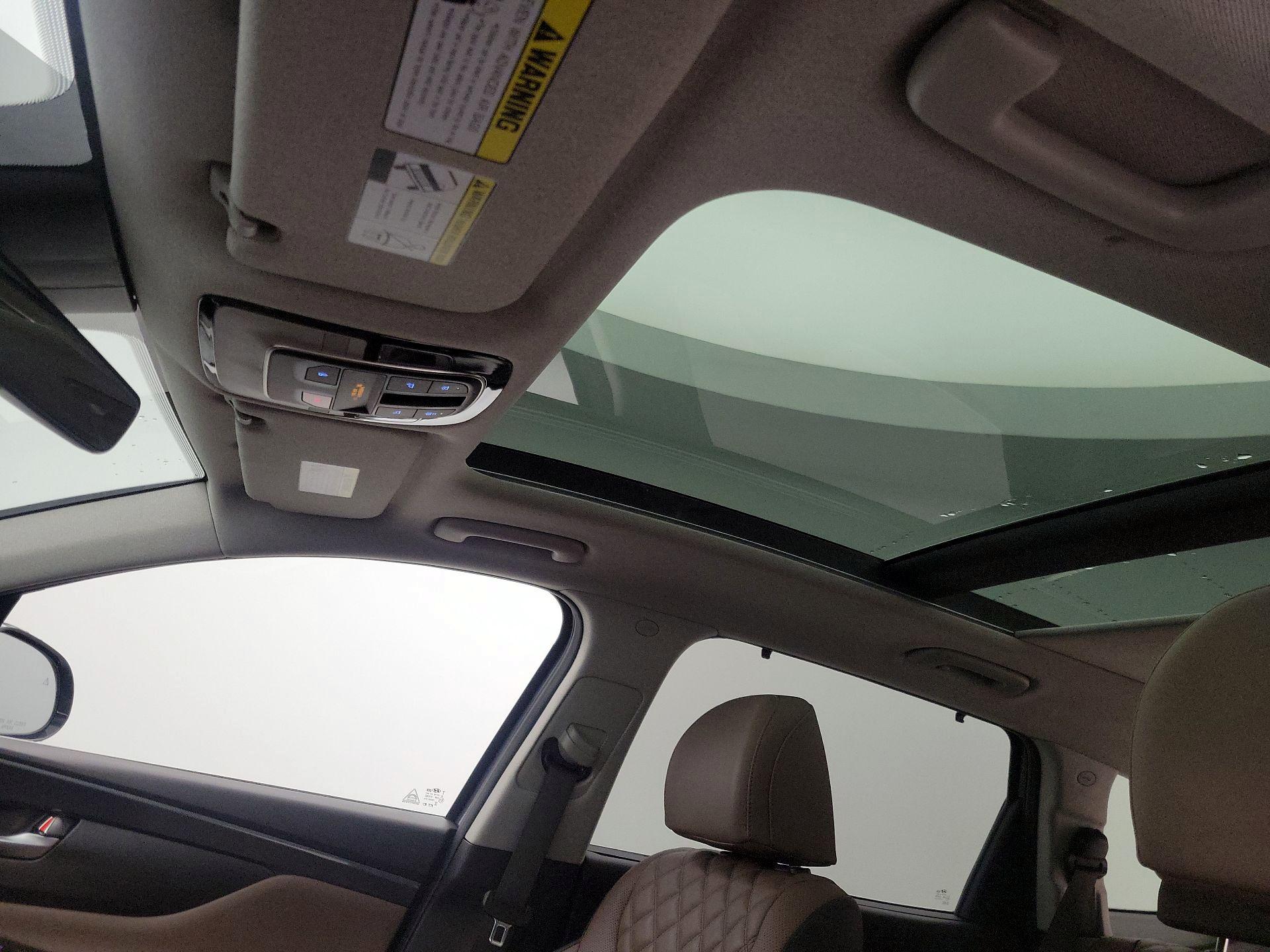 Thumbnail: 2023 Hyundai Santa Fe - 19